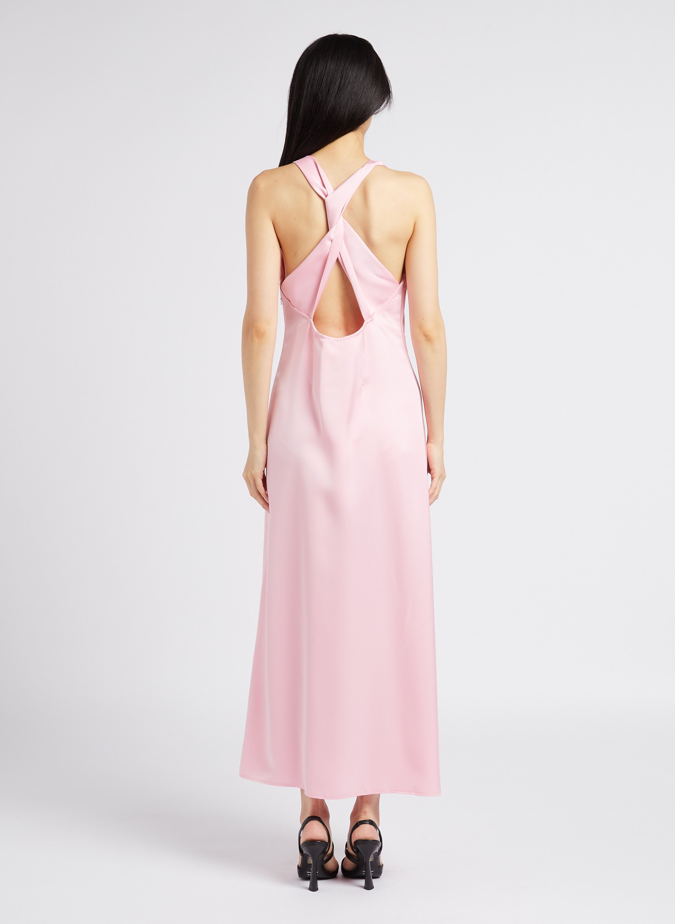 Lange, nauwsluitende, satijnachtige jurk met ronde hals COLLECTORS CLUB Roze