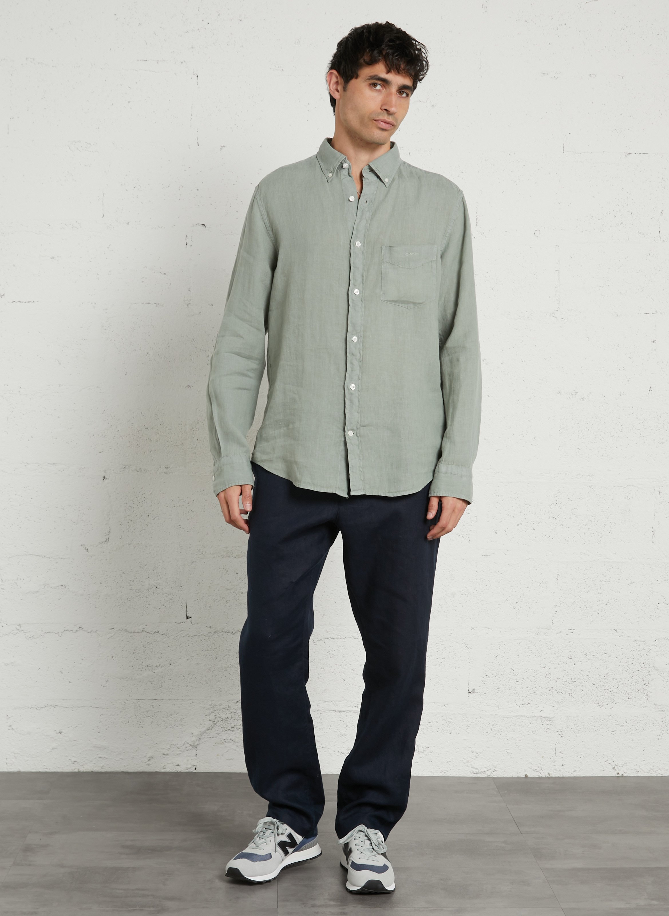 Chemise droite col classique en lin GANT Gris