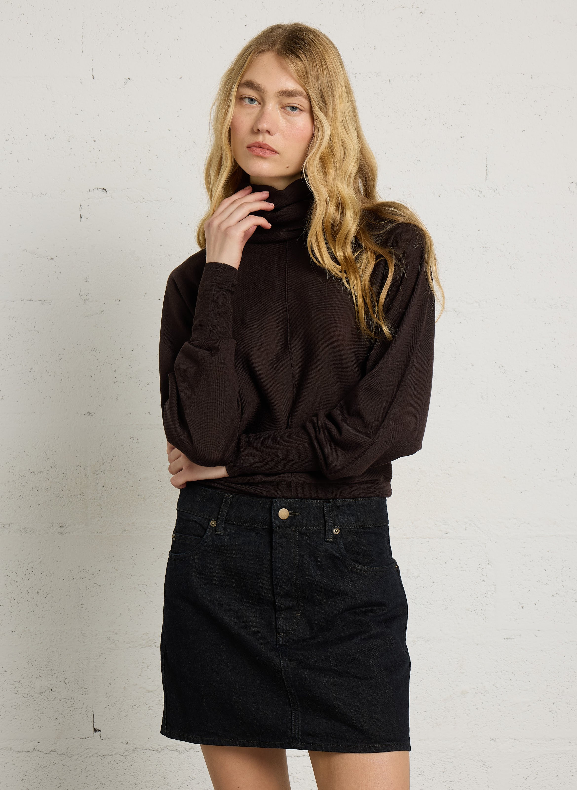 Gerader Pullover mit Rollkragen aus Wolle SOEUR Braun