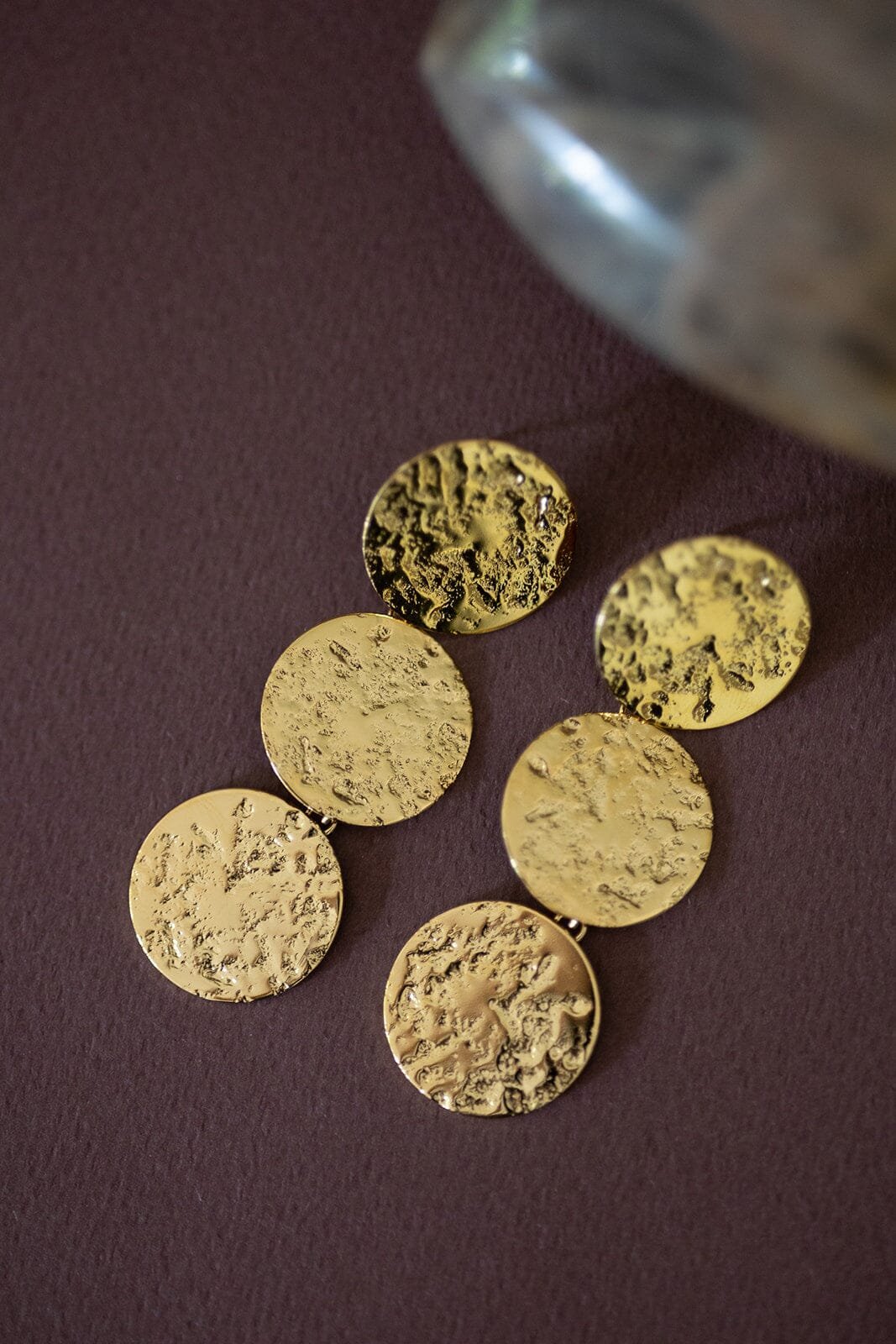 Maxi hammered gold-plated round stud drop earrings MONSIEUR SIMONE Golden