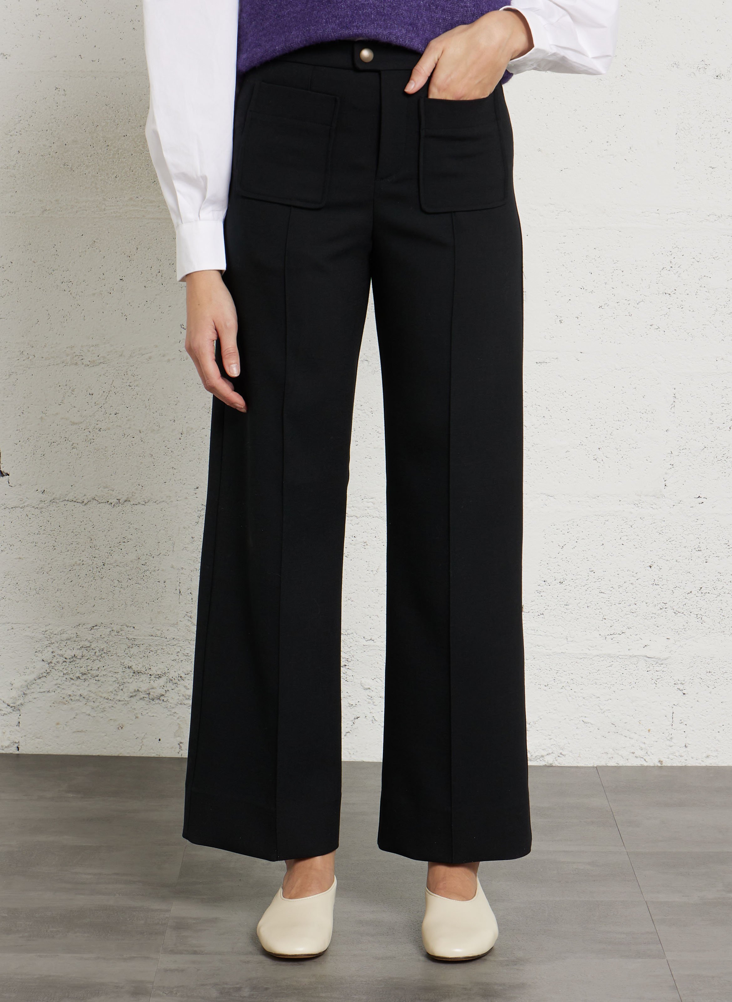 Gerade geschnittene Anzughose mit Bügelfalten SOEUR Schwarz