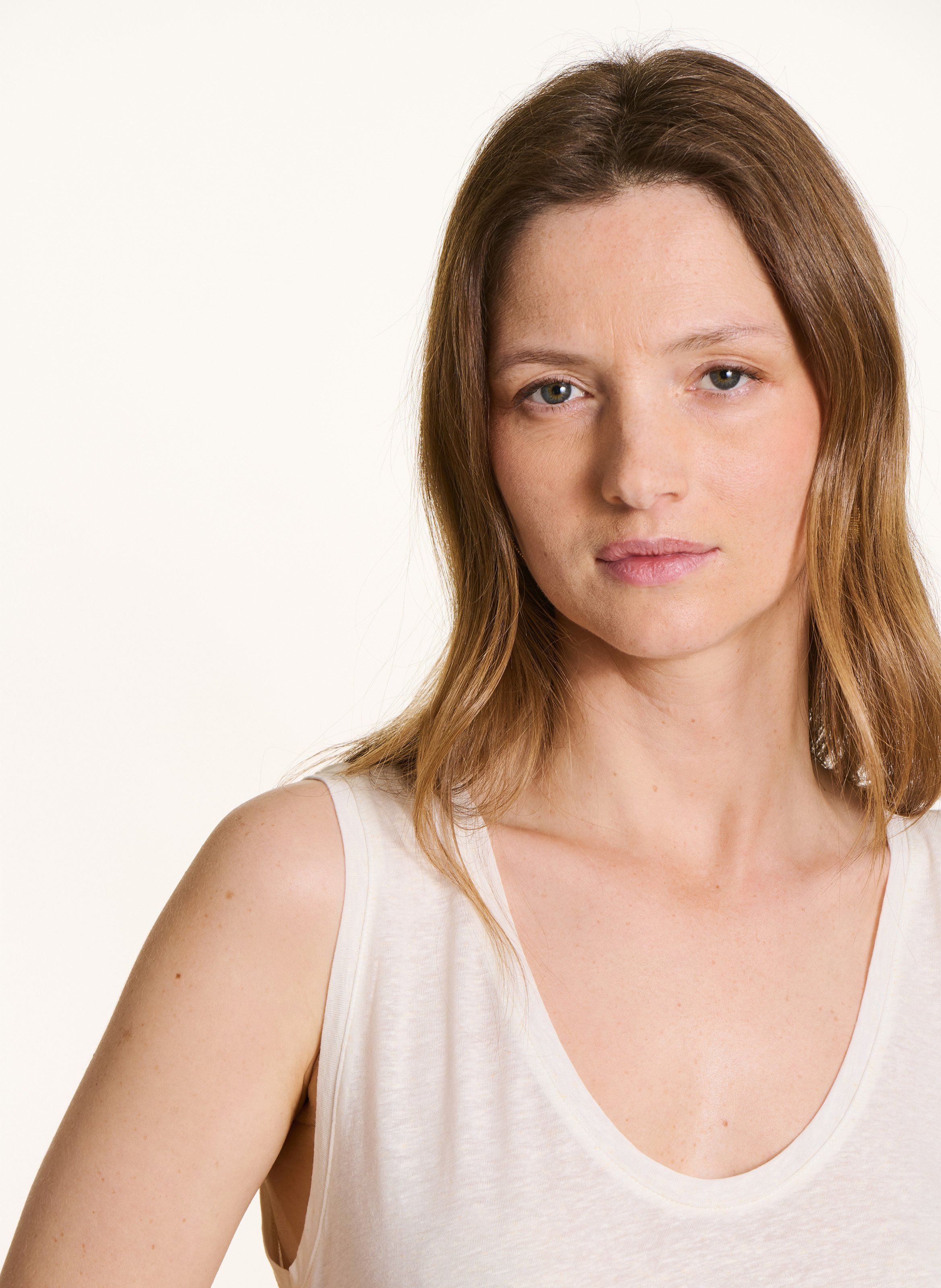 Débardeur droit col rond uni LA FEE MARABOUTEE Blanc