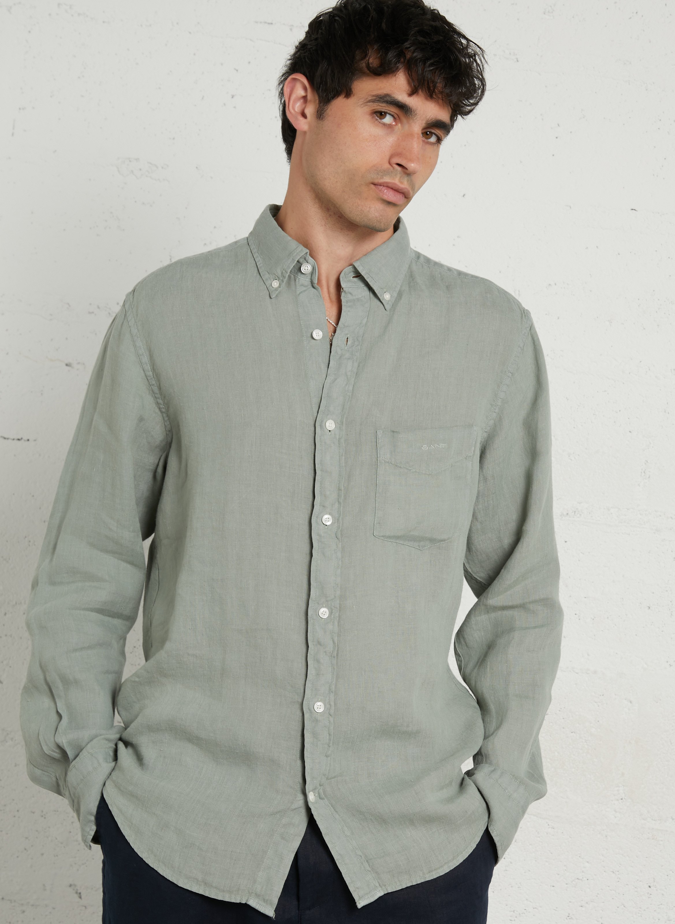 Chemise droite col classique en lin GANT