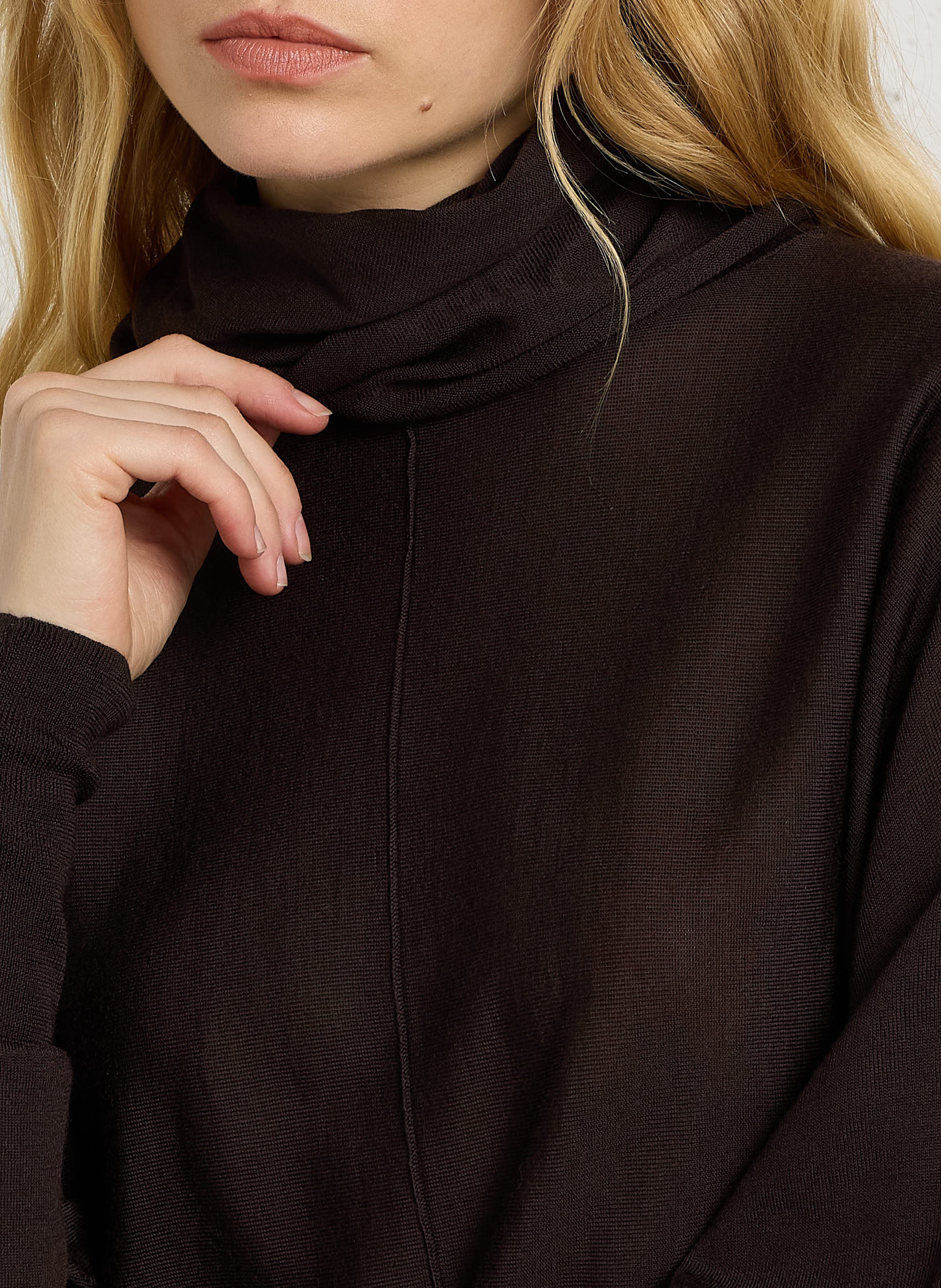 Gerader Pullover mit Rollkragen aus Wolle SOEUR Braun