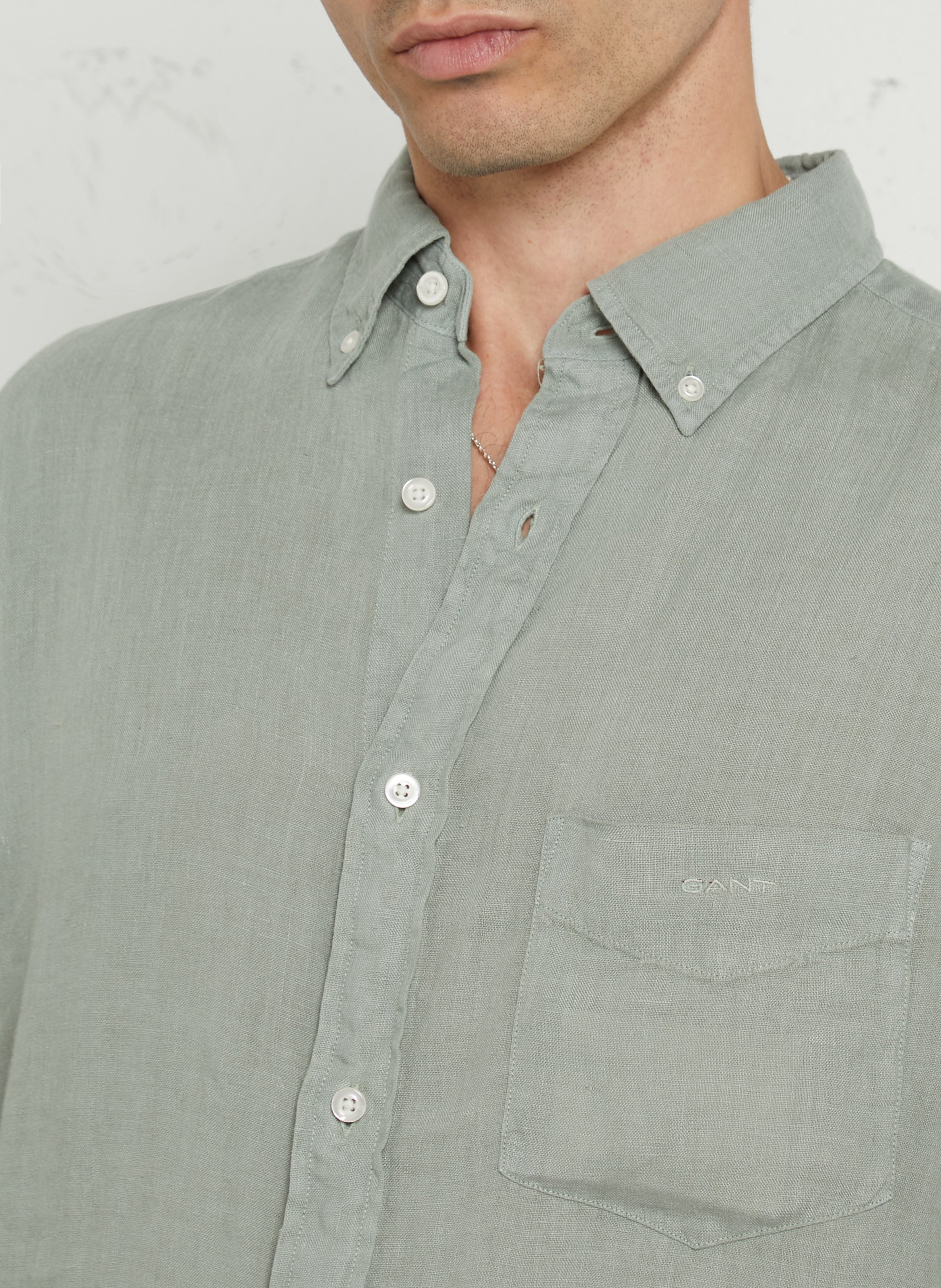 Chemise droite col classique en lin GANT Gris