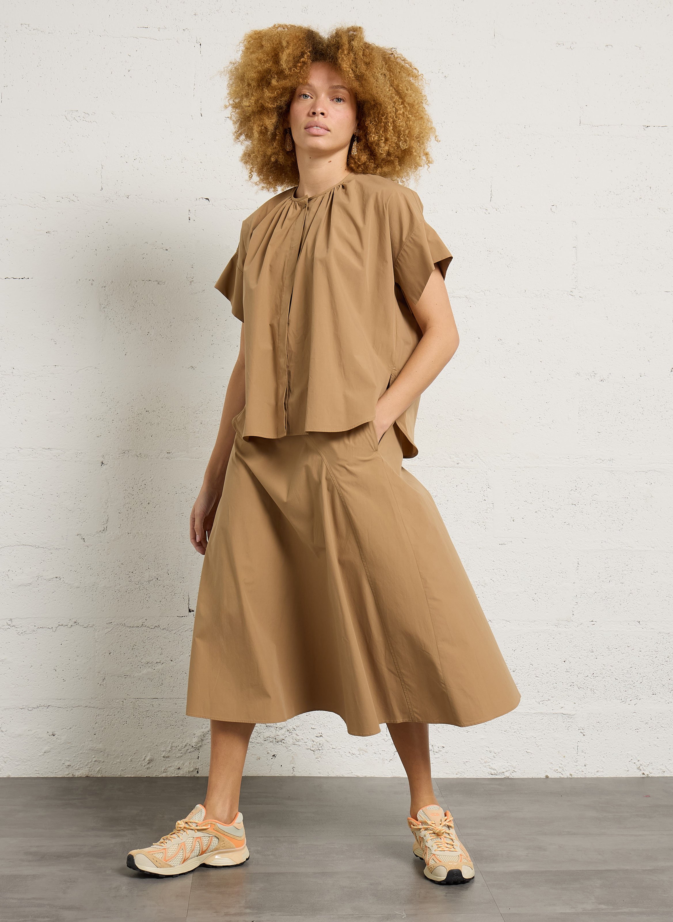 Ausgestellter hoher Taillenrock in Einheitsfarbe MAX MARA WEEK END Braun