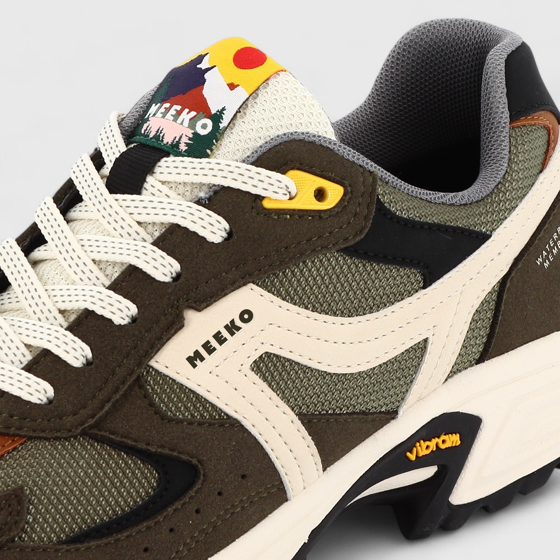 Technical and durable sneakers MEEKO Khaki