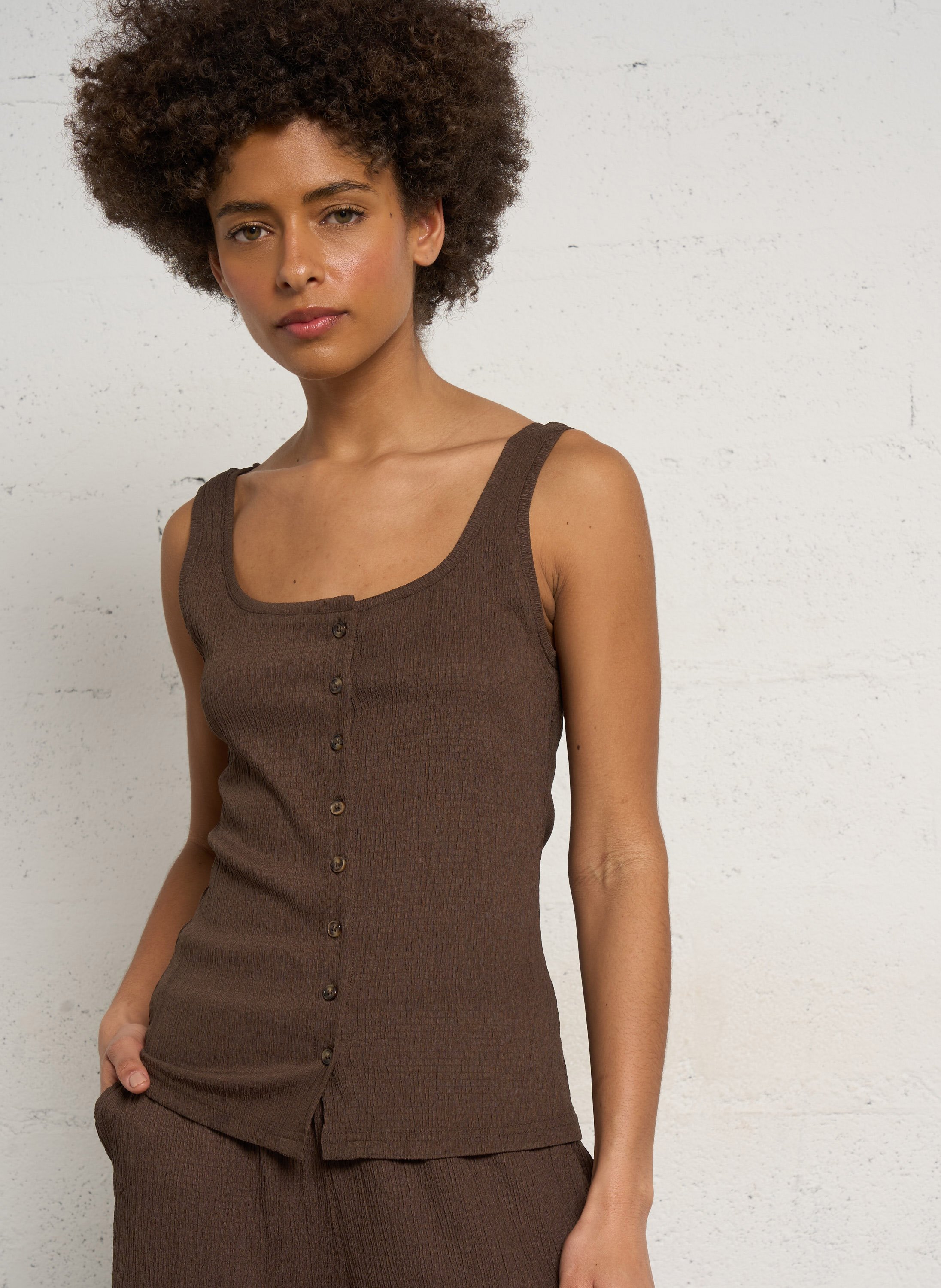 Top droit col rond LA PETITE ETOILE Marron