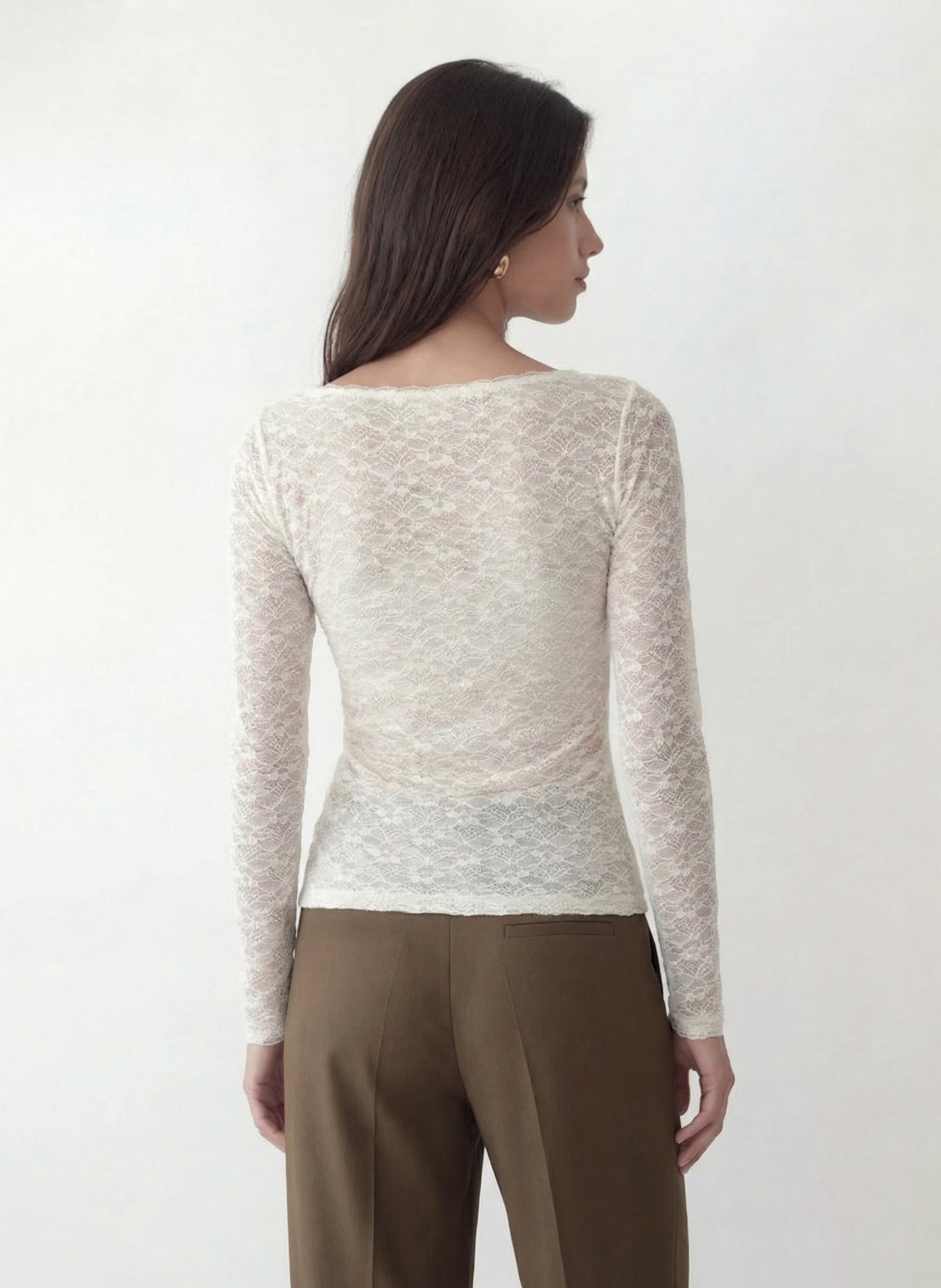 Top aus Spitze mit U-Boot-Ausschnitt KOOKAI Weiss