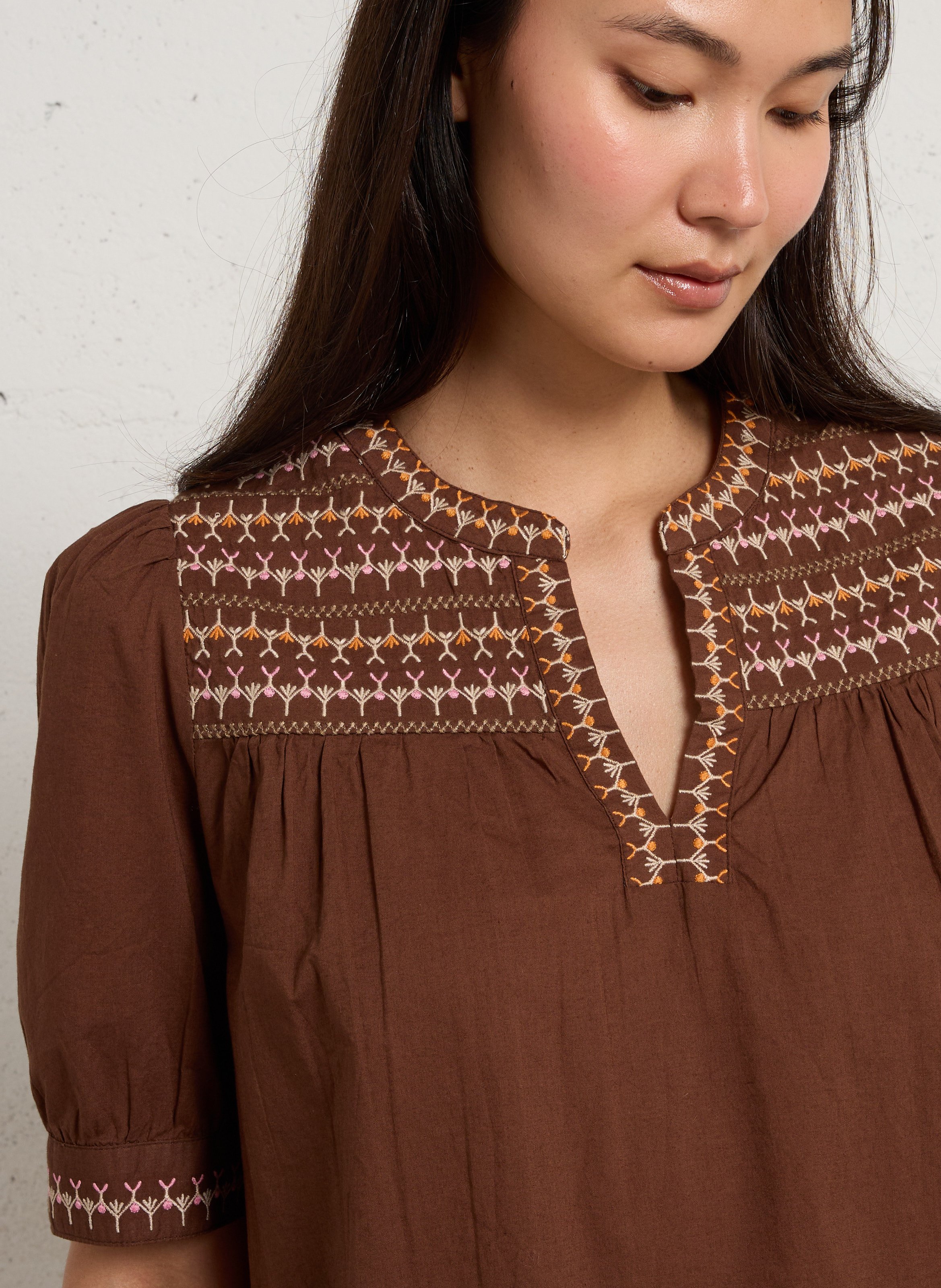 Top droit col tunisien en coton SUD EXPRESS Marron