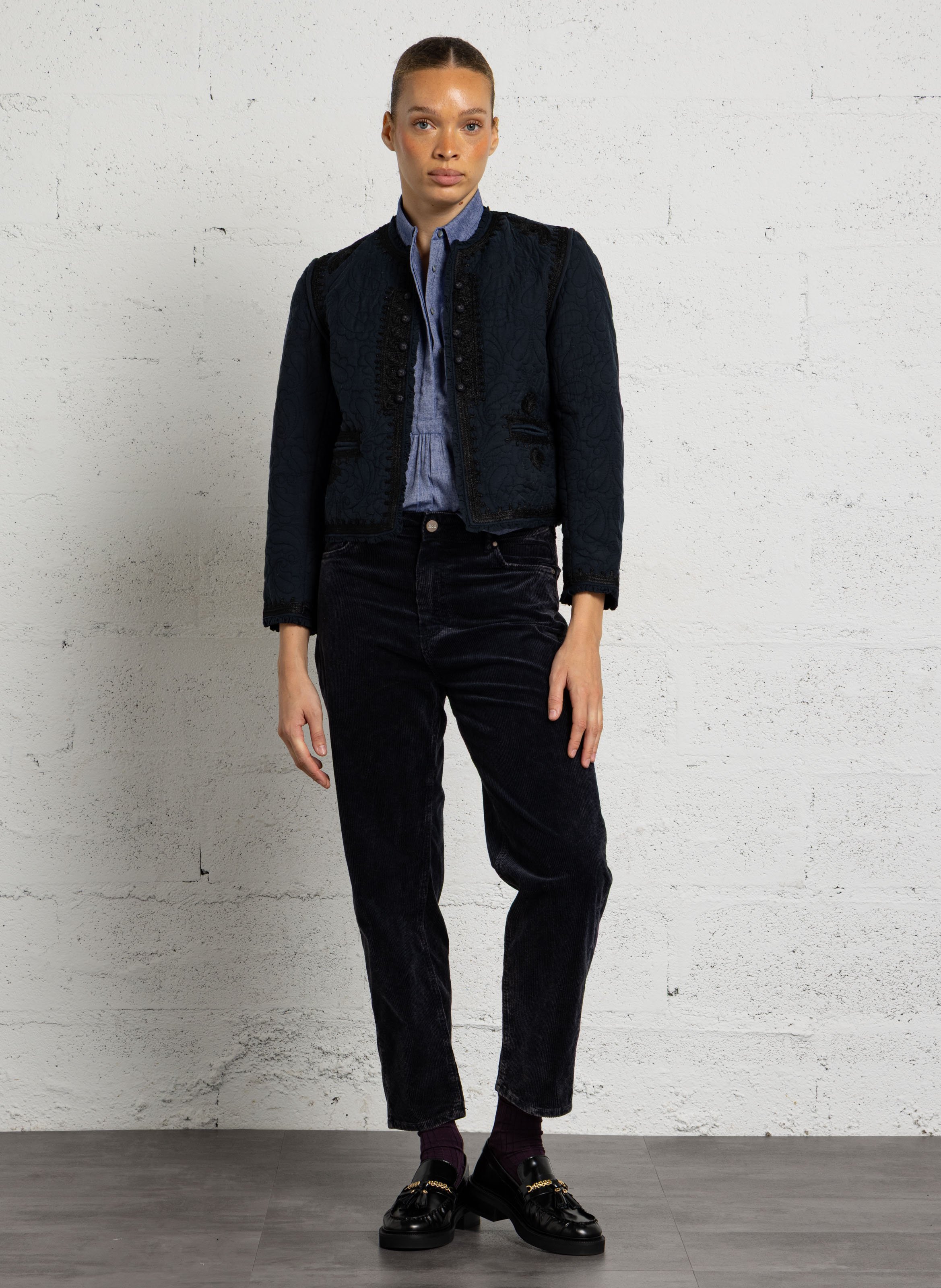 Veste droite col rond surpiquée avec broderie MAISON HOTEL Bleu