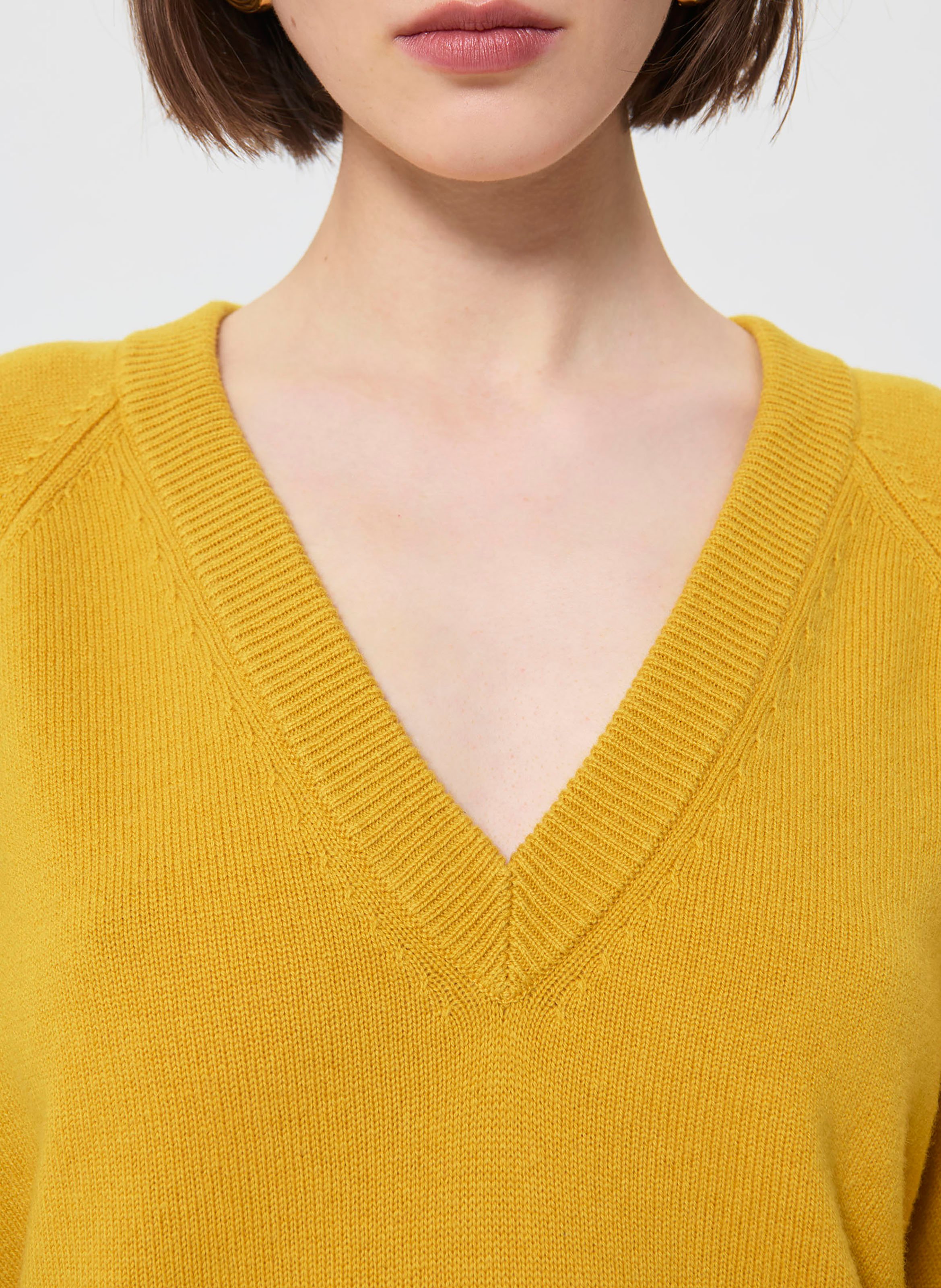 Pull col v en laine TARA JARMON Jaune