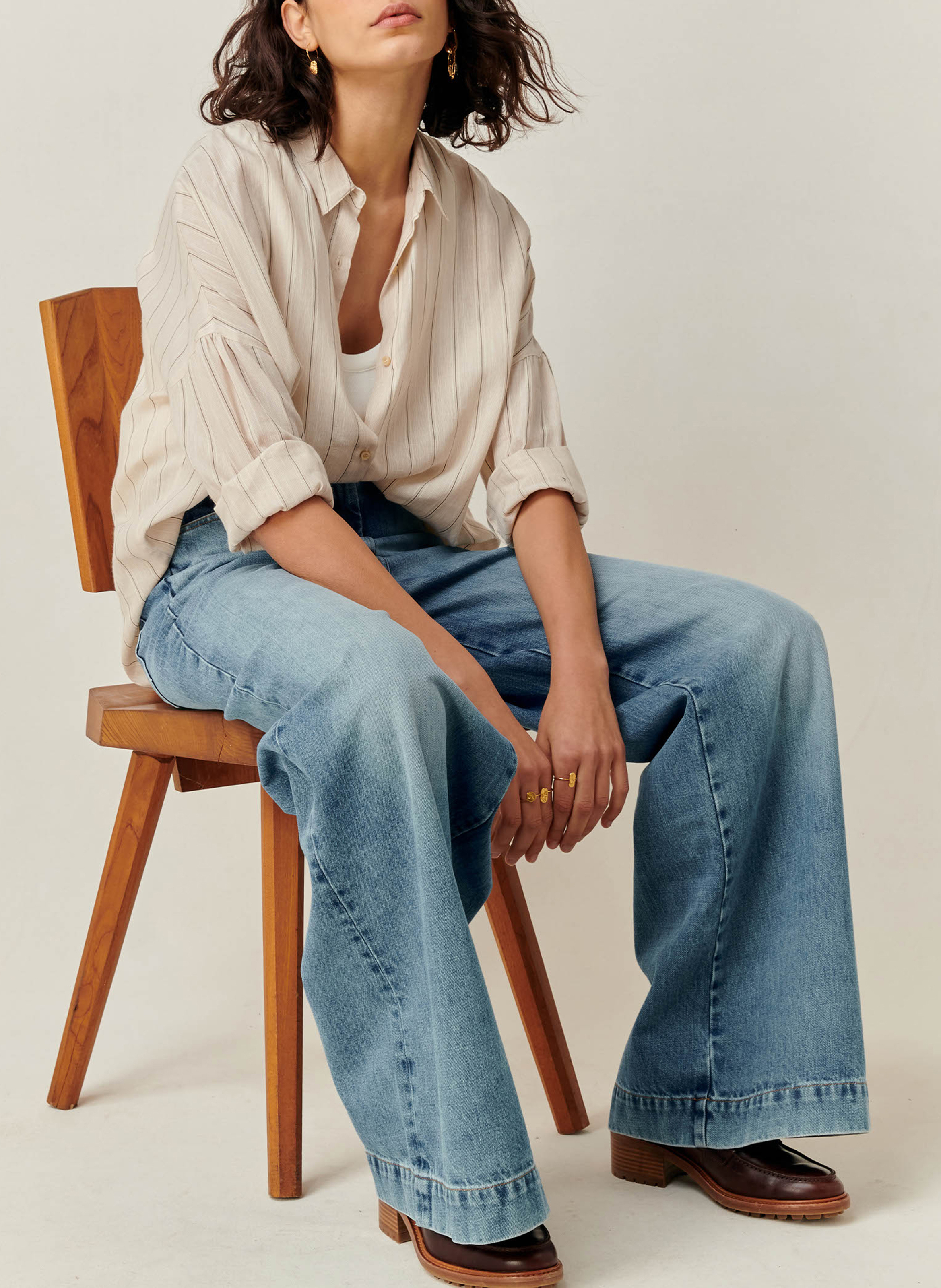 Loose-fit shirt with classic collar SESSUN Beige