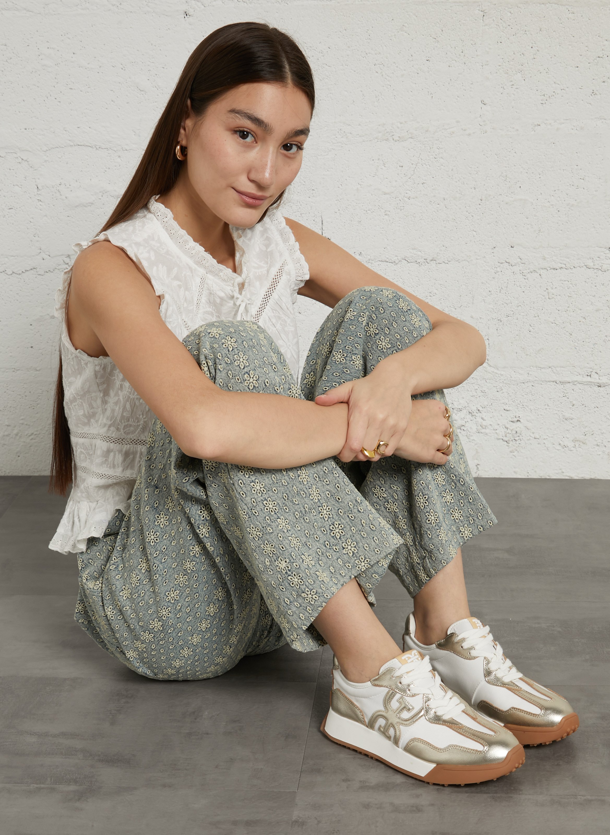 . SAM EDELMAN Golden