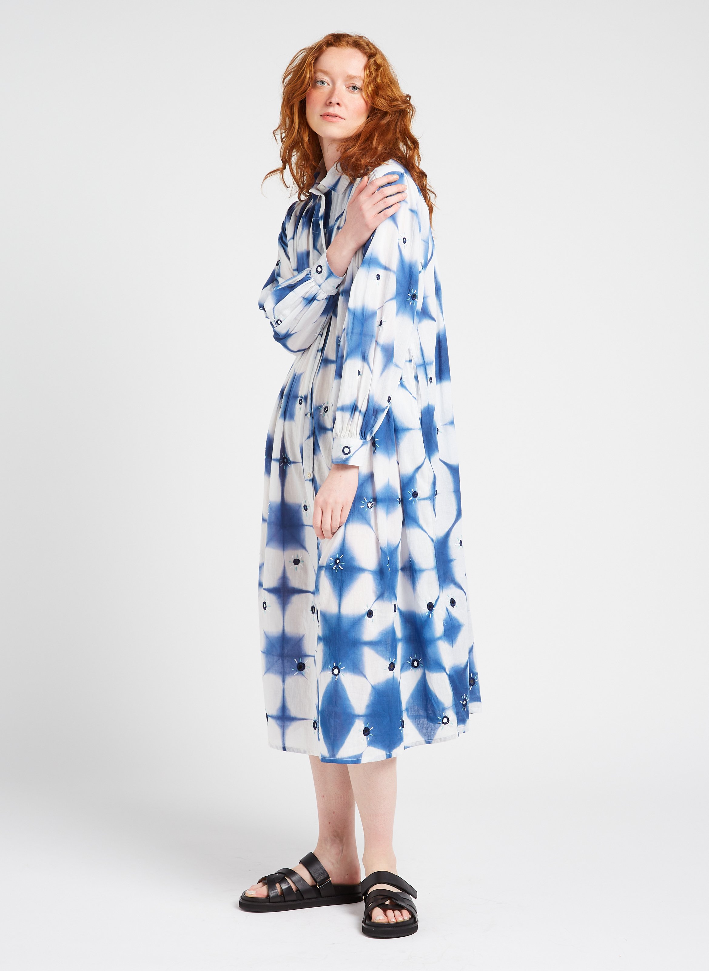 Midi shirt collar tie and dye cotton dress V DE VINSTER Blue