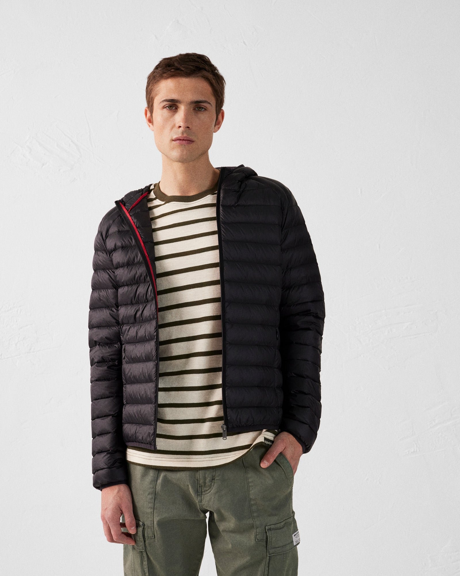 Lightweight hooded puffer jacket nico JOTT Black