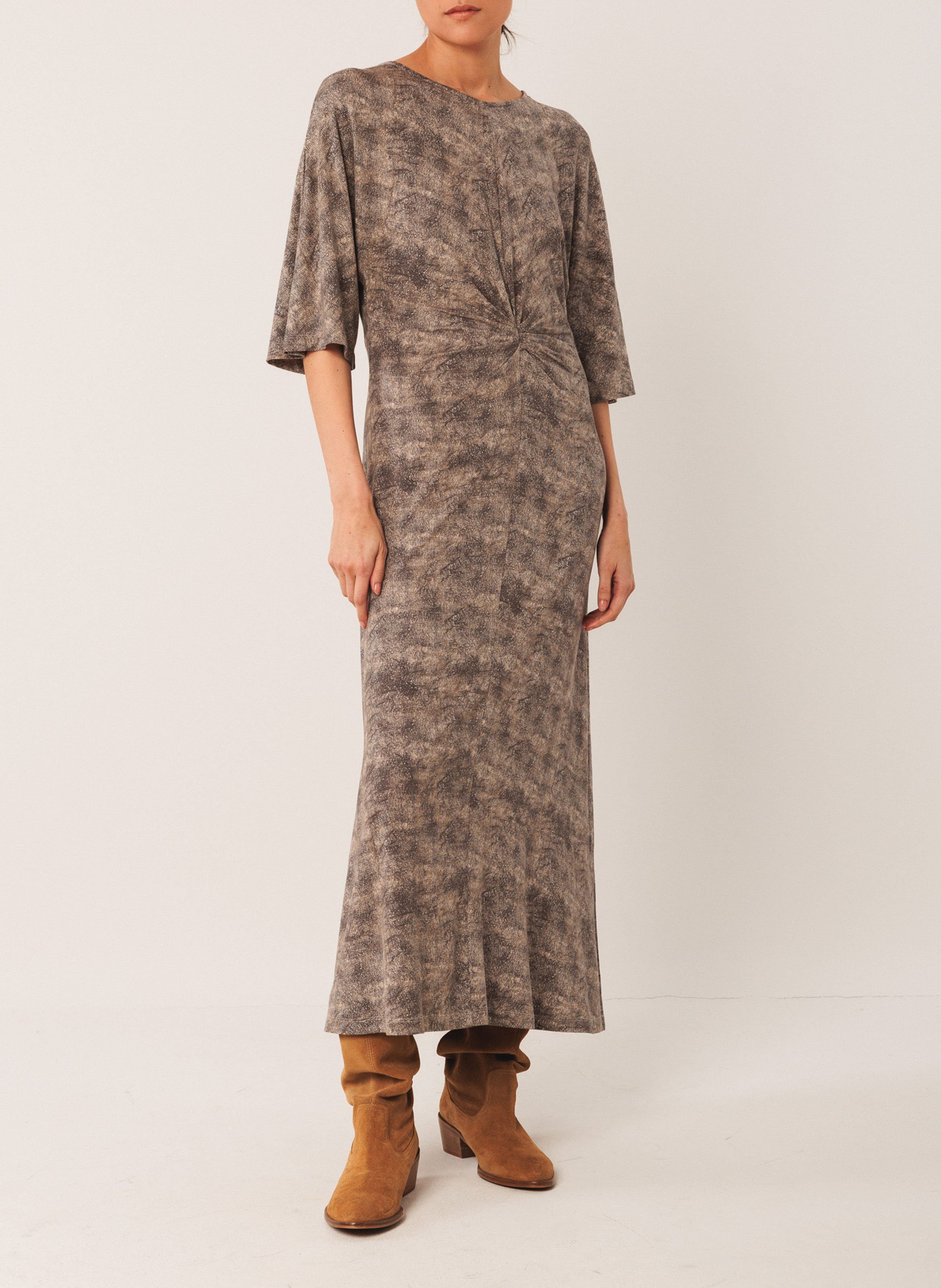 Long fitted round-neck dress INDI & COLD Black