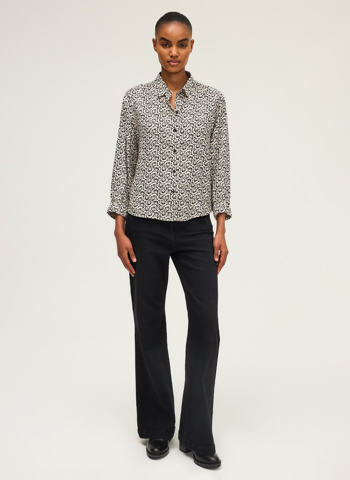 Straight printed shirt with classic collar PABLO Beige