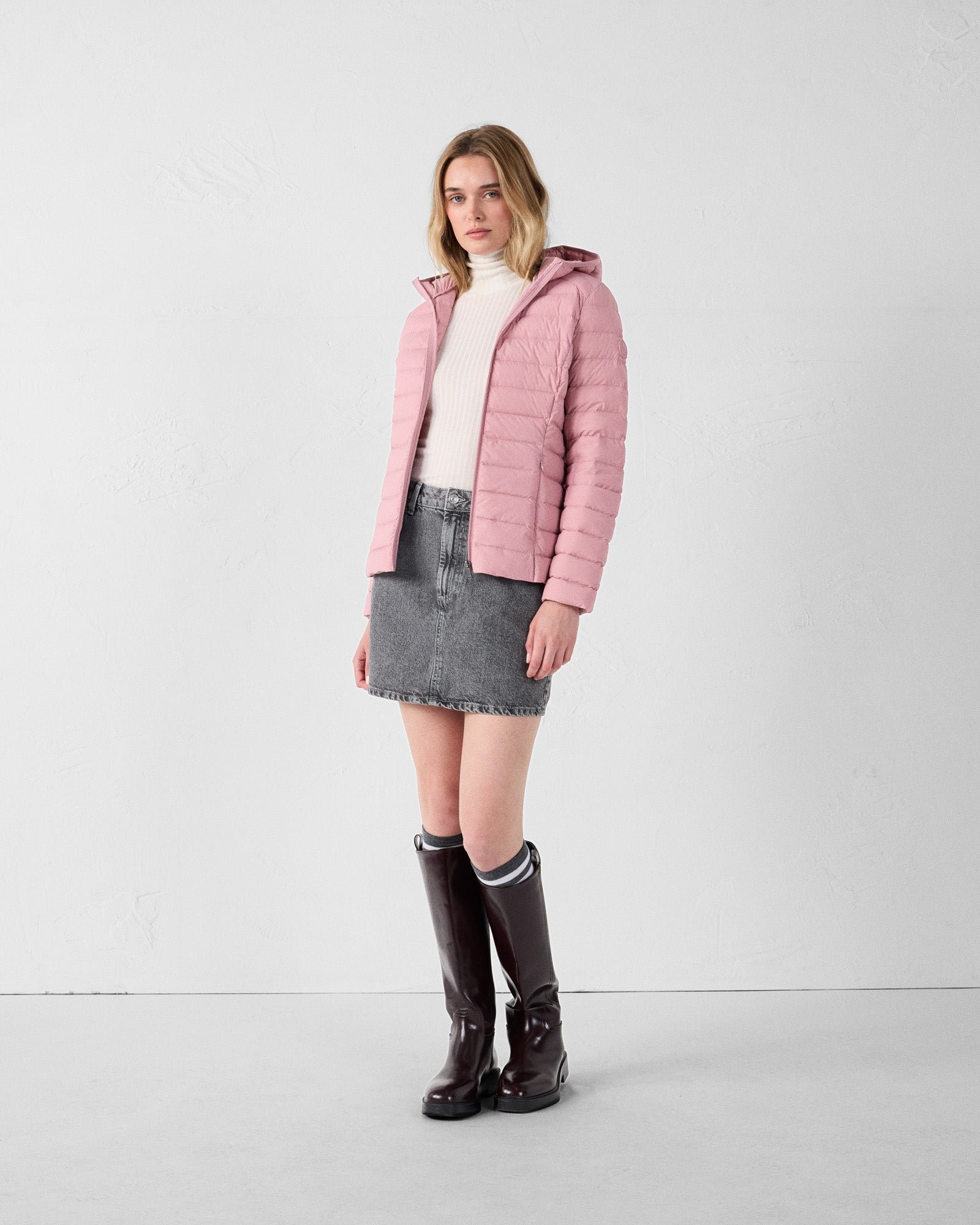 Lightweight stretch hooded puffer jacket Salma JOTT Pink