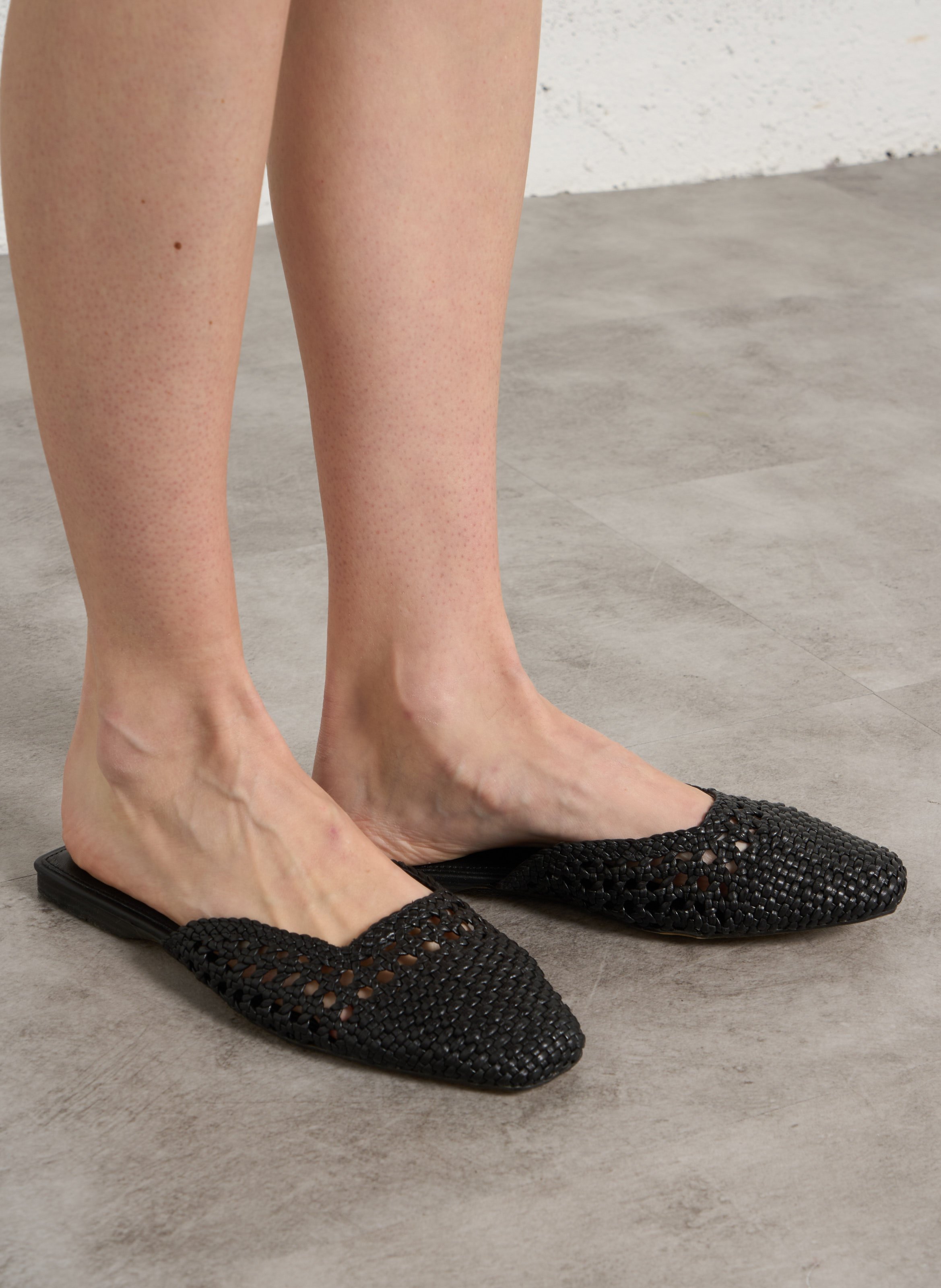 Flat braided leather sandals SAM EDELMAN Black