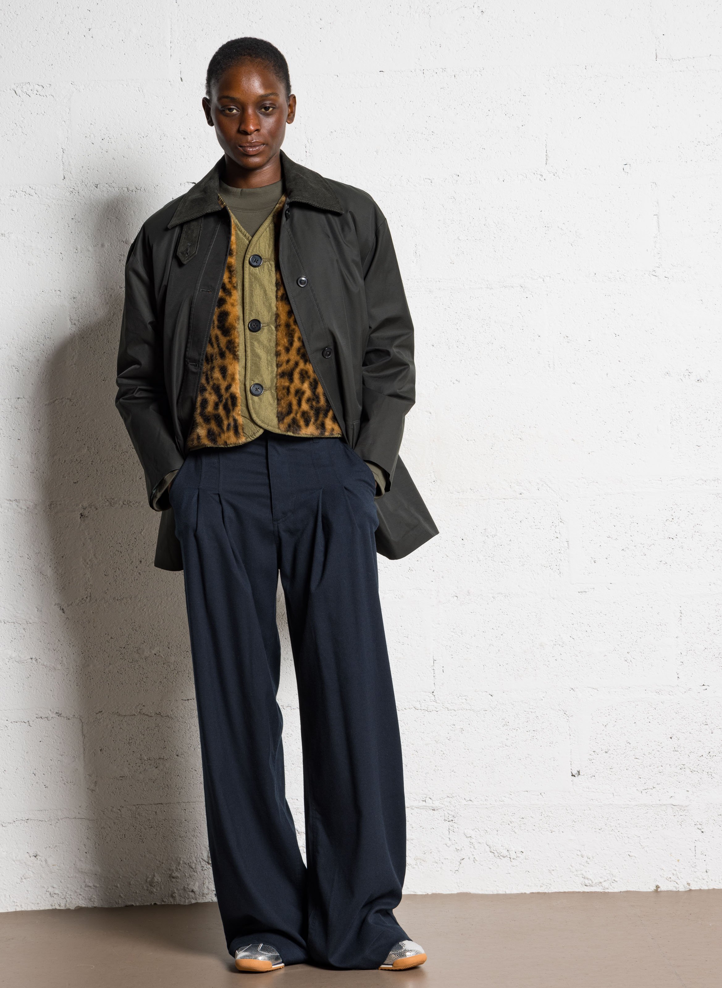 Veste col en velours côtelé en coton mélangé BELLEPIECE Noir