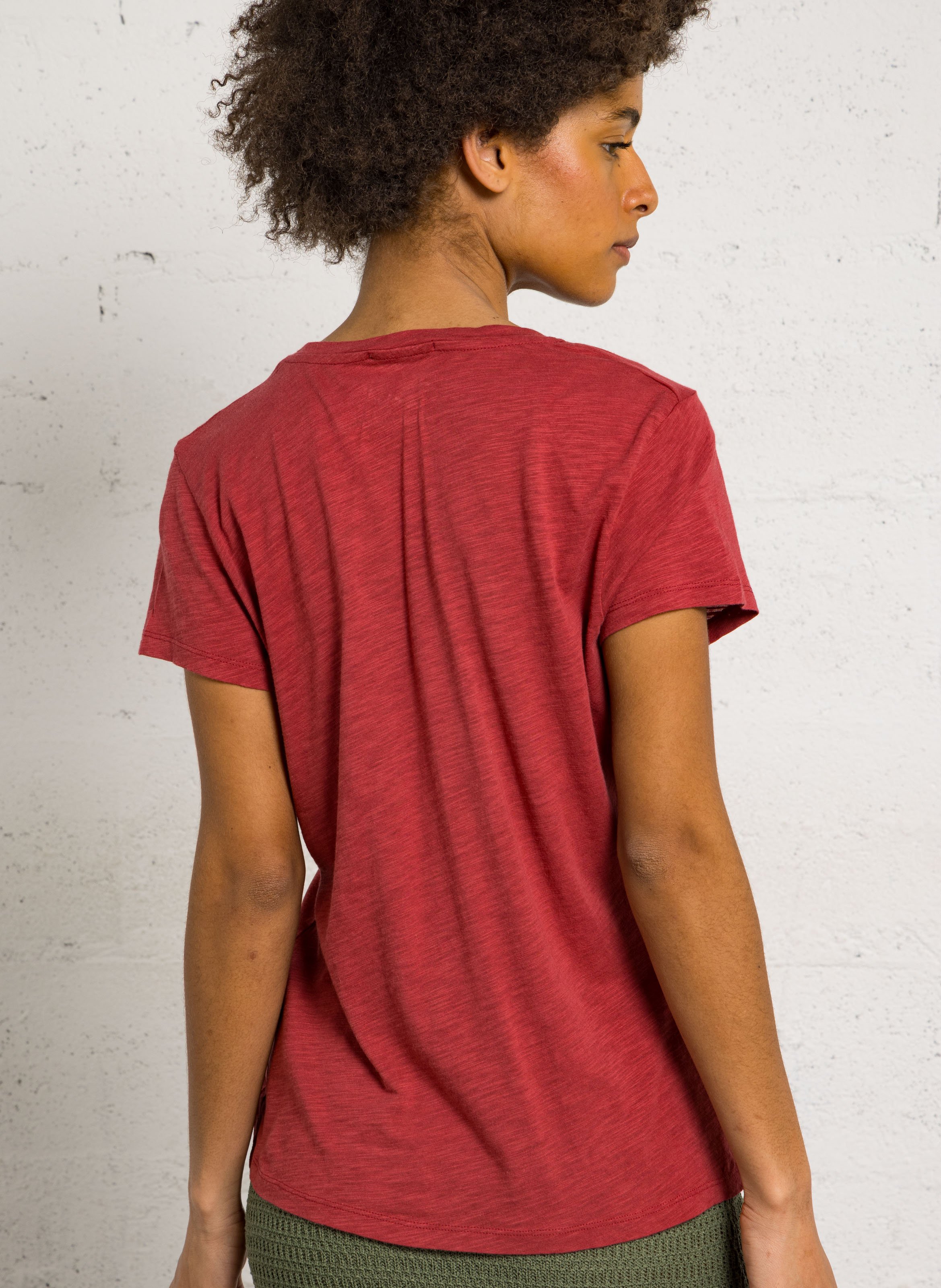 Tee-shirt col rond en coton mélangé AMERICAN VINTAGE Rouge