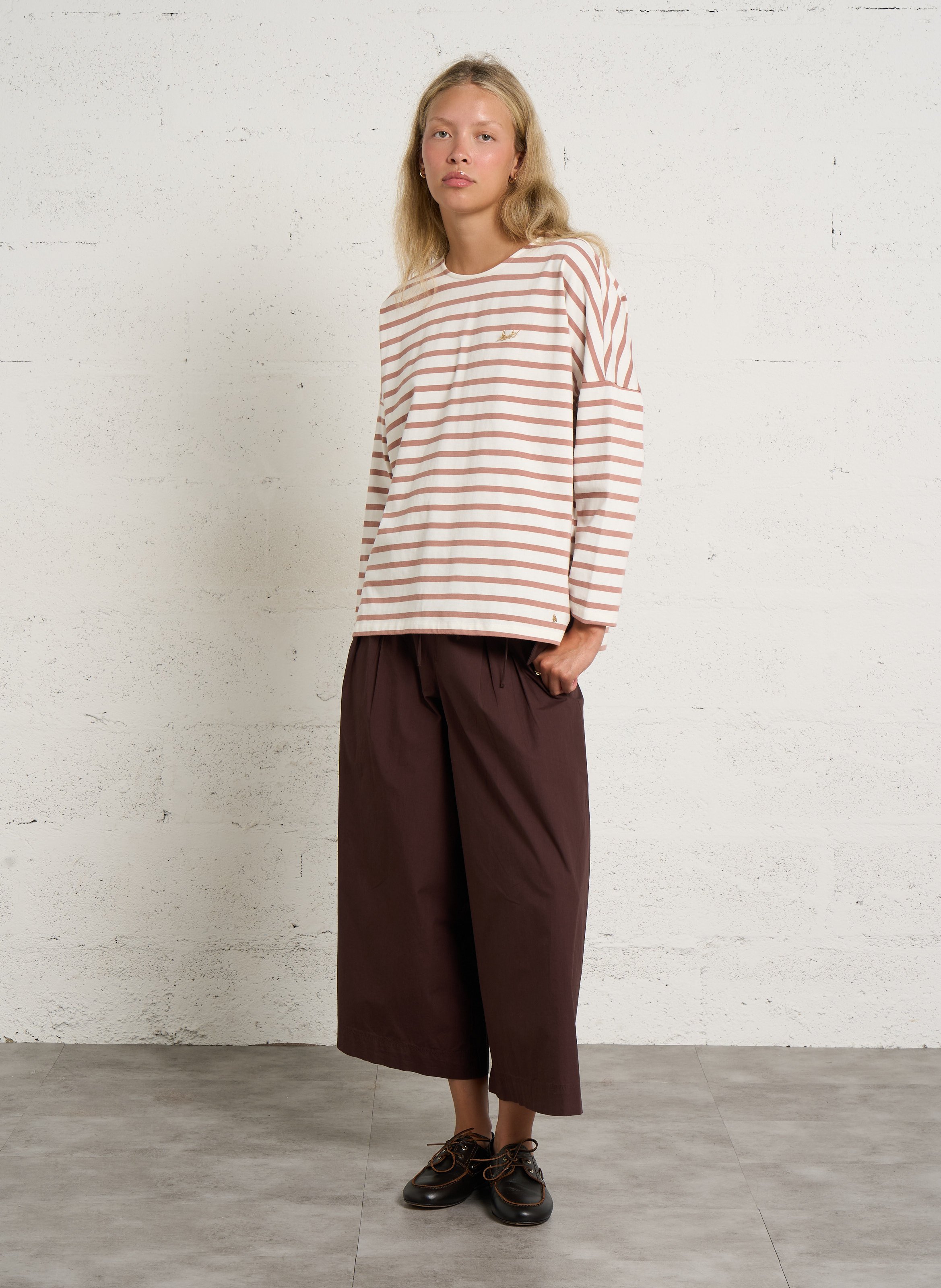 Oversized T-shirt met ronde hals in gestreept katoen. DES PETITS HAUTS Veelkleurig