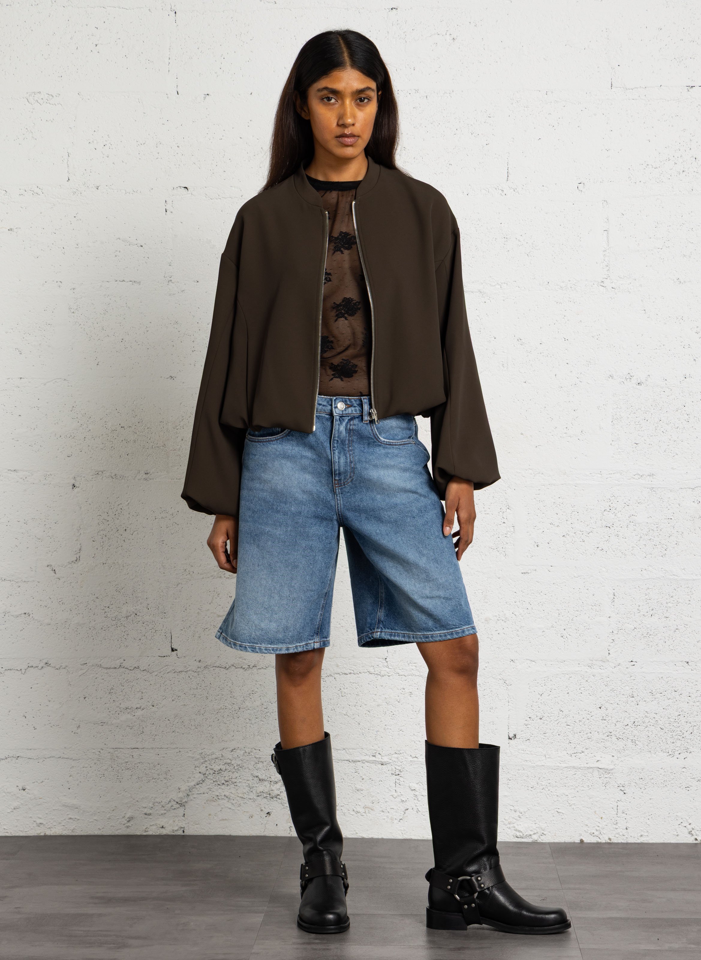 Short straight zip-up jacket in a solid color IMPERIAL Green