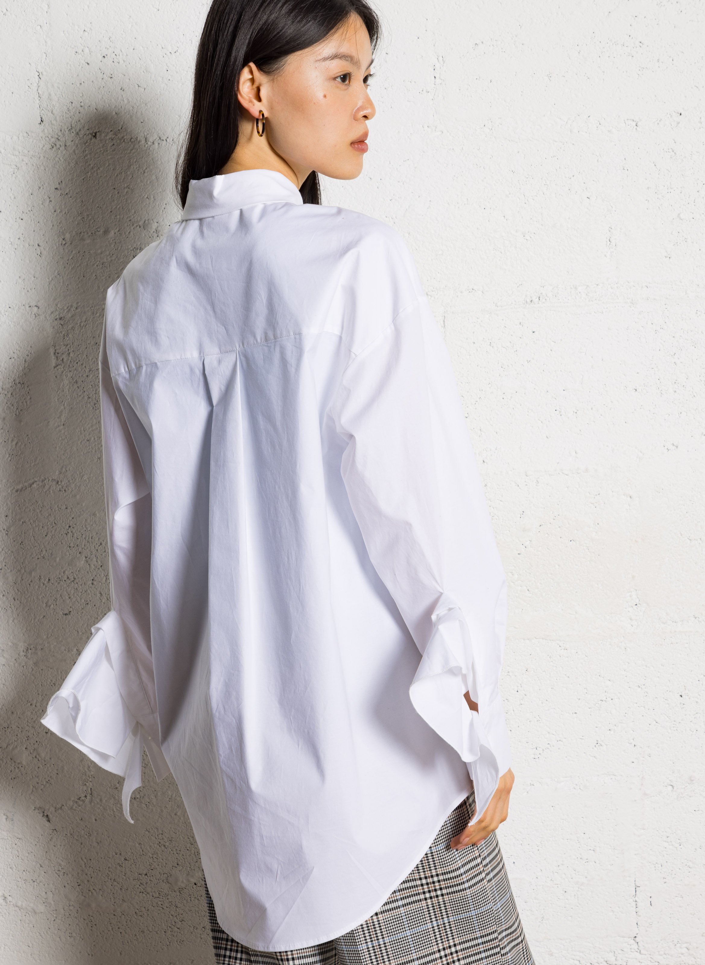 Oversized solid color shirt with ruffles IMPERIAL White