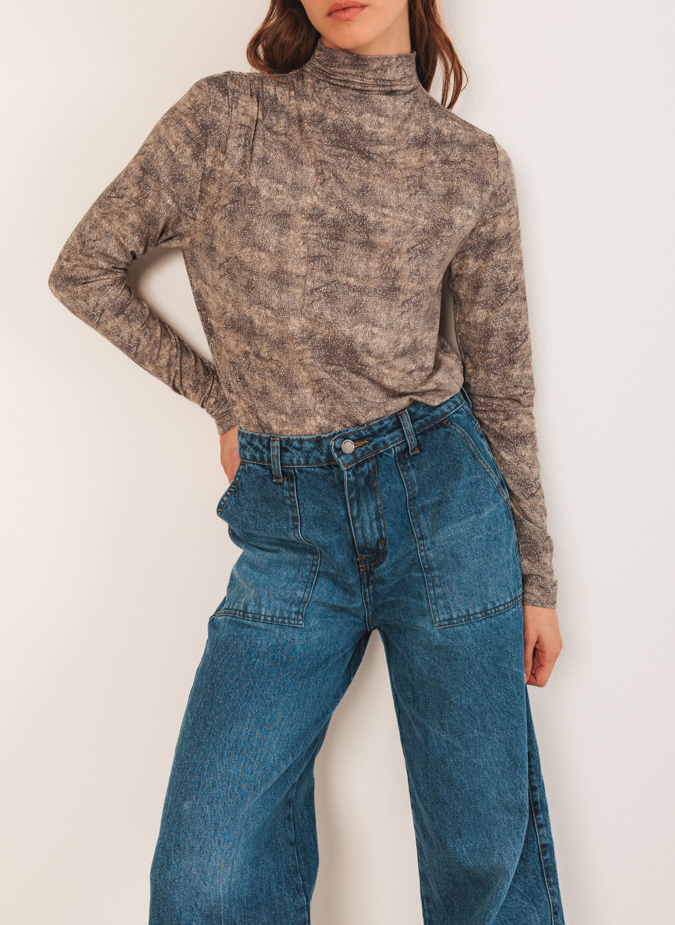 Top moulant col montant INDI & COLD Noir