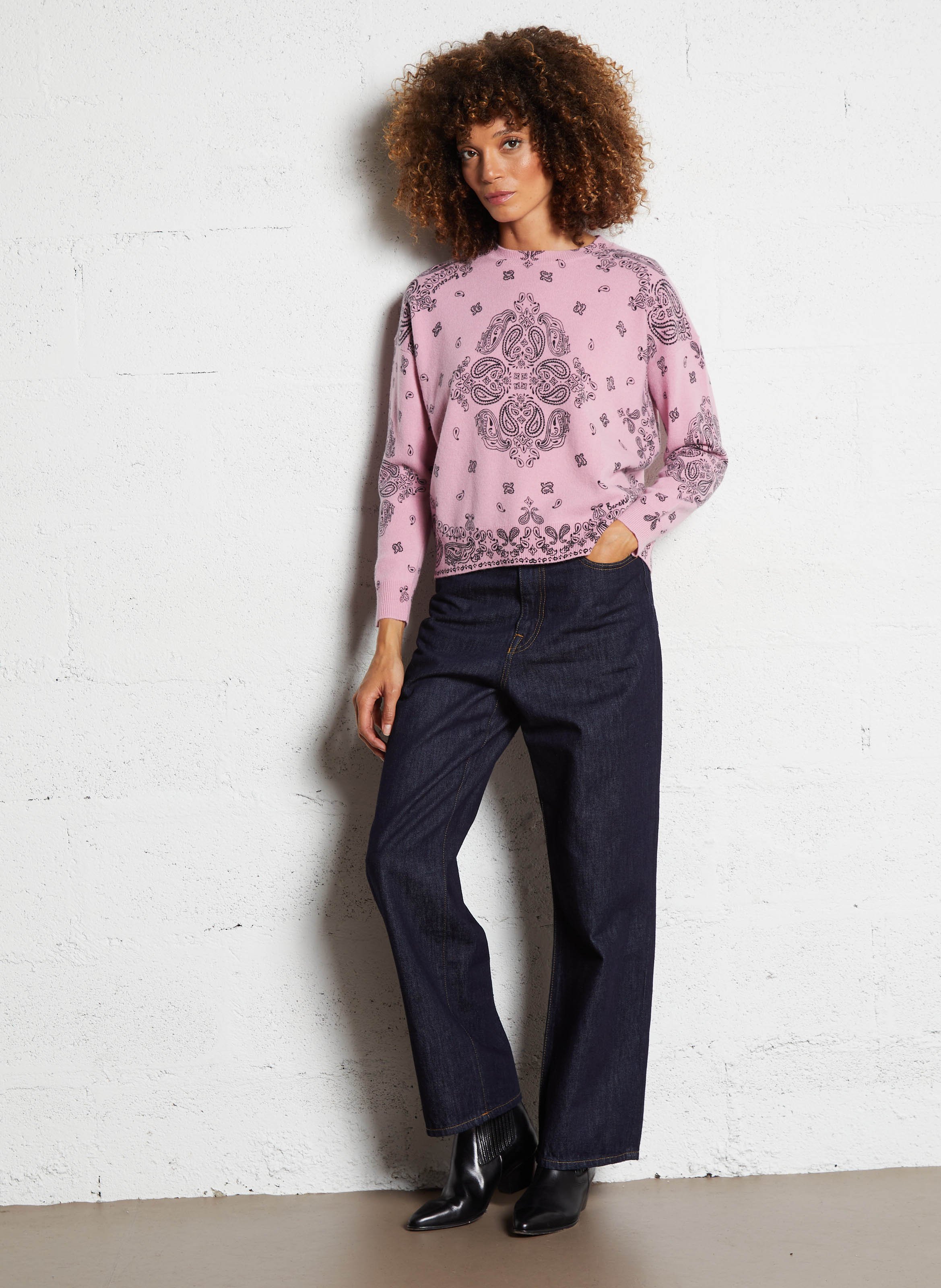 Weiter Jacquard-Rundhalspullover aus Wolle BERENICE Rosa