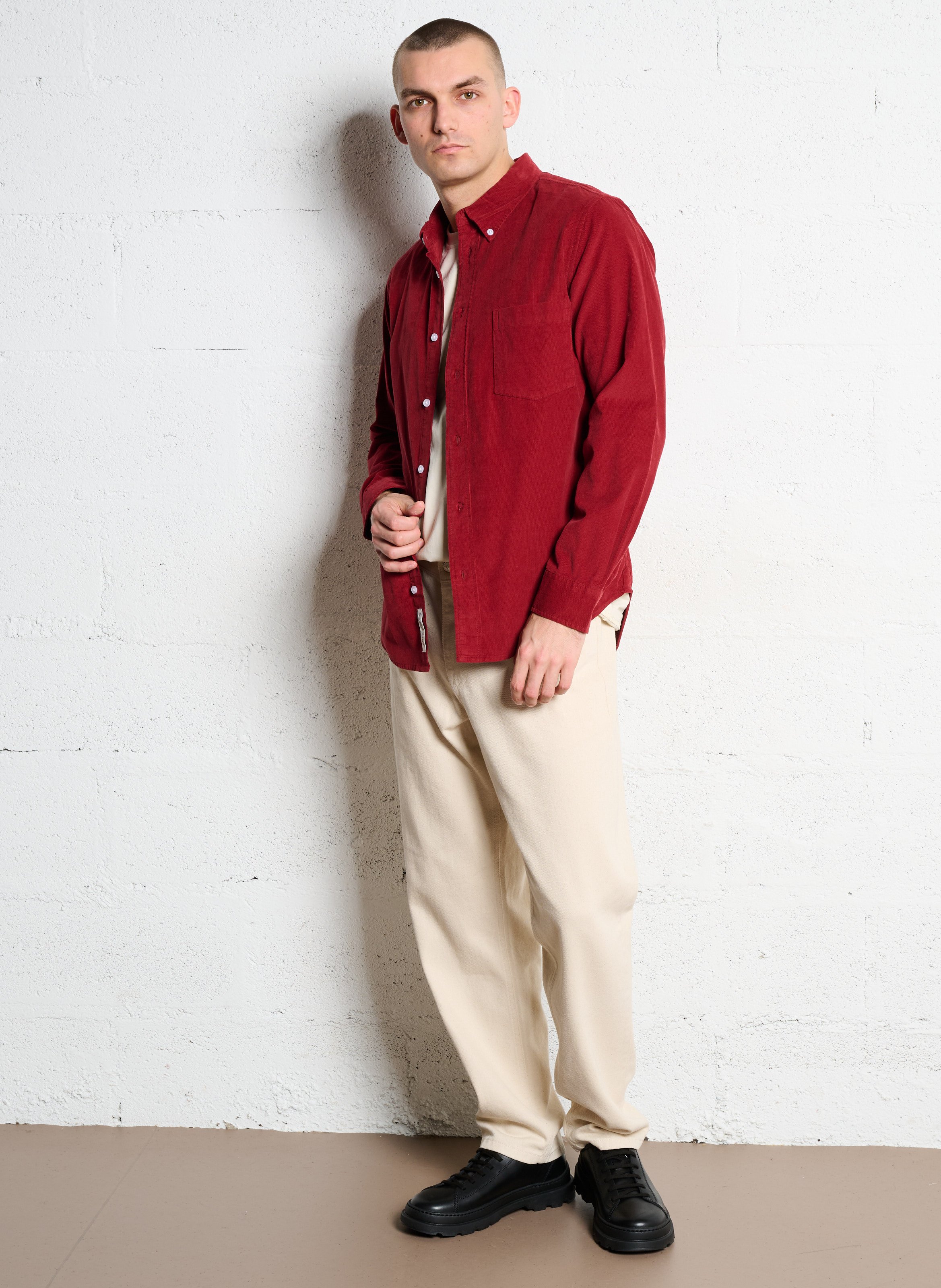 Chemise droite col classique en coton bio MINIMUM Rouge