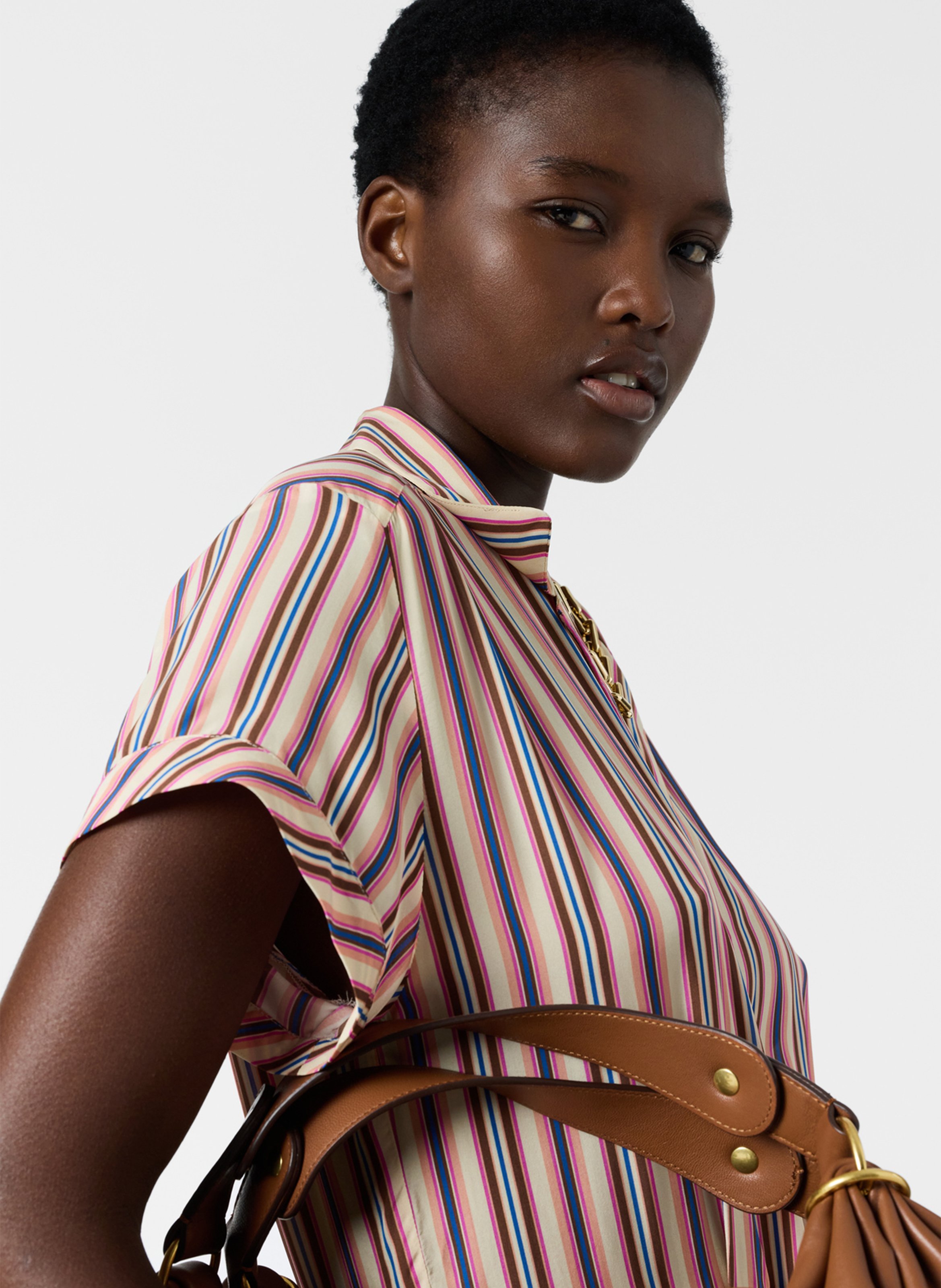 Robe longue col classique à rayures GERARD DAREL Negro