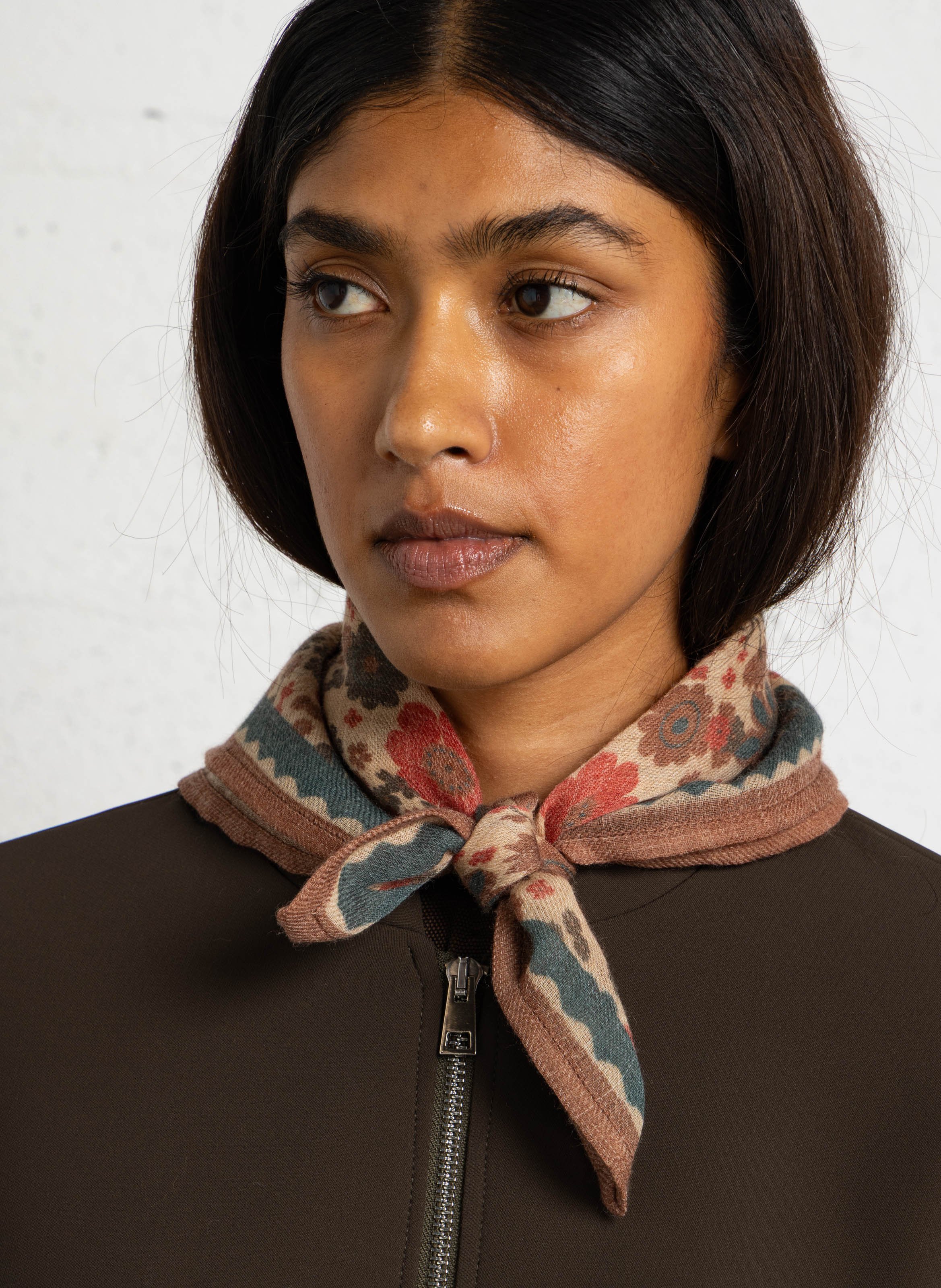 Wollen foulard APACHES COLLECTIONS Veelkleurig