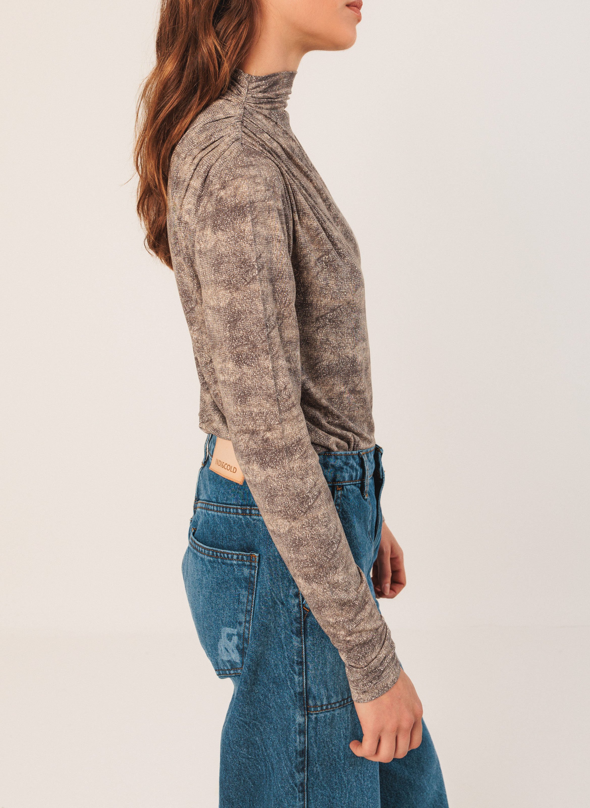 Top moulant col montant INDI & COLD Noir