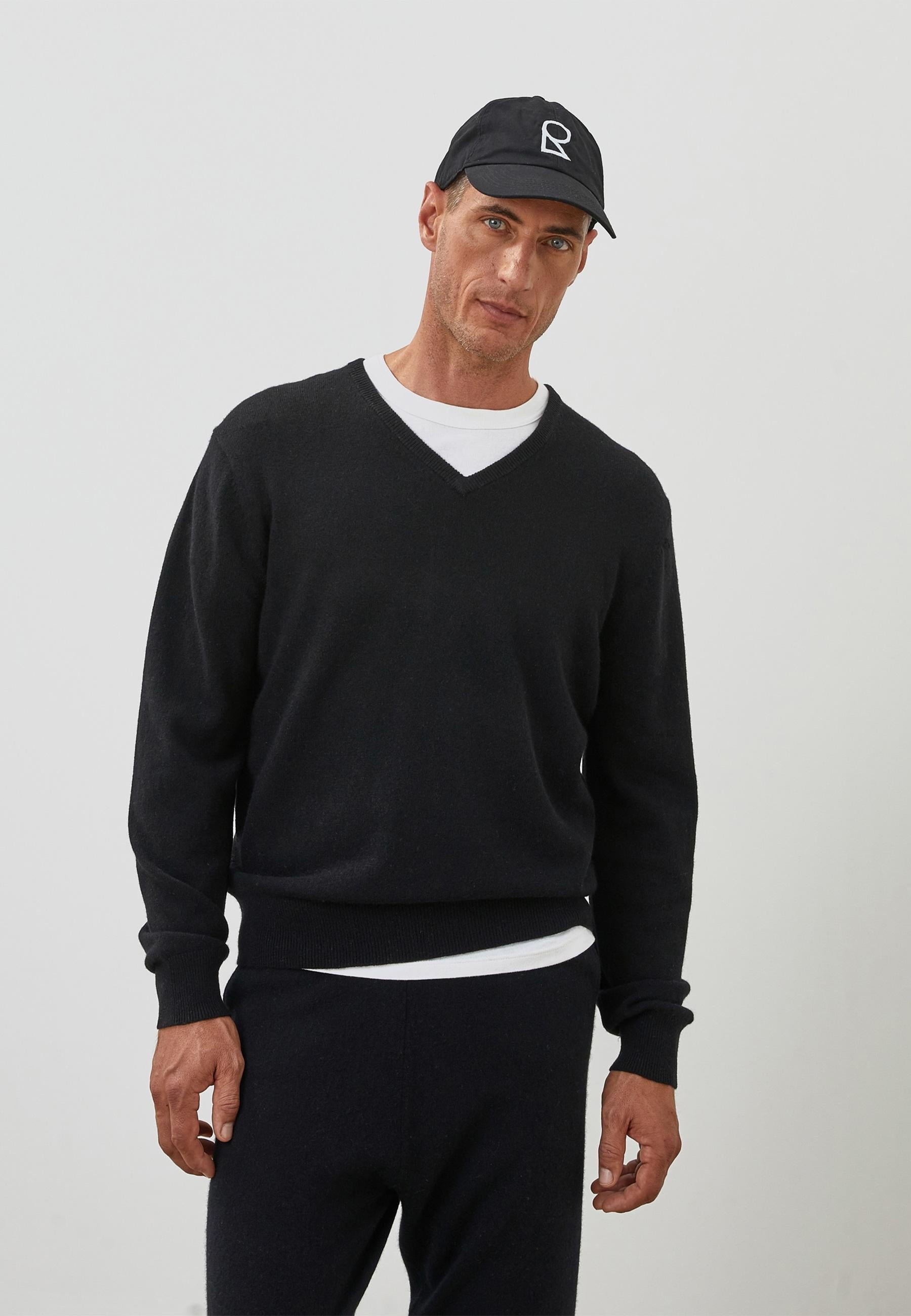 Pull homme col v cachemire RODIER Noir
