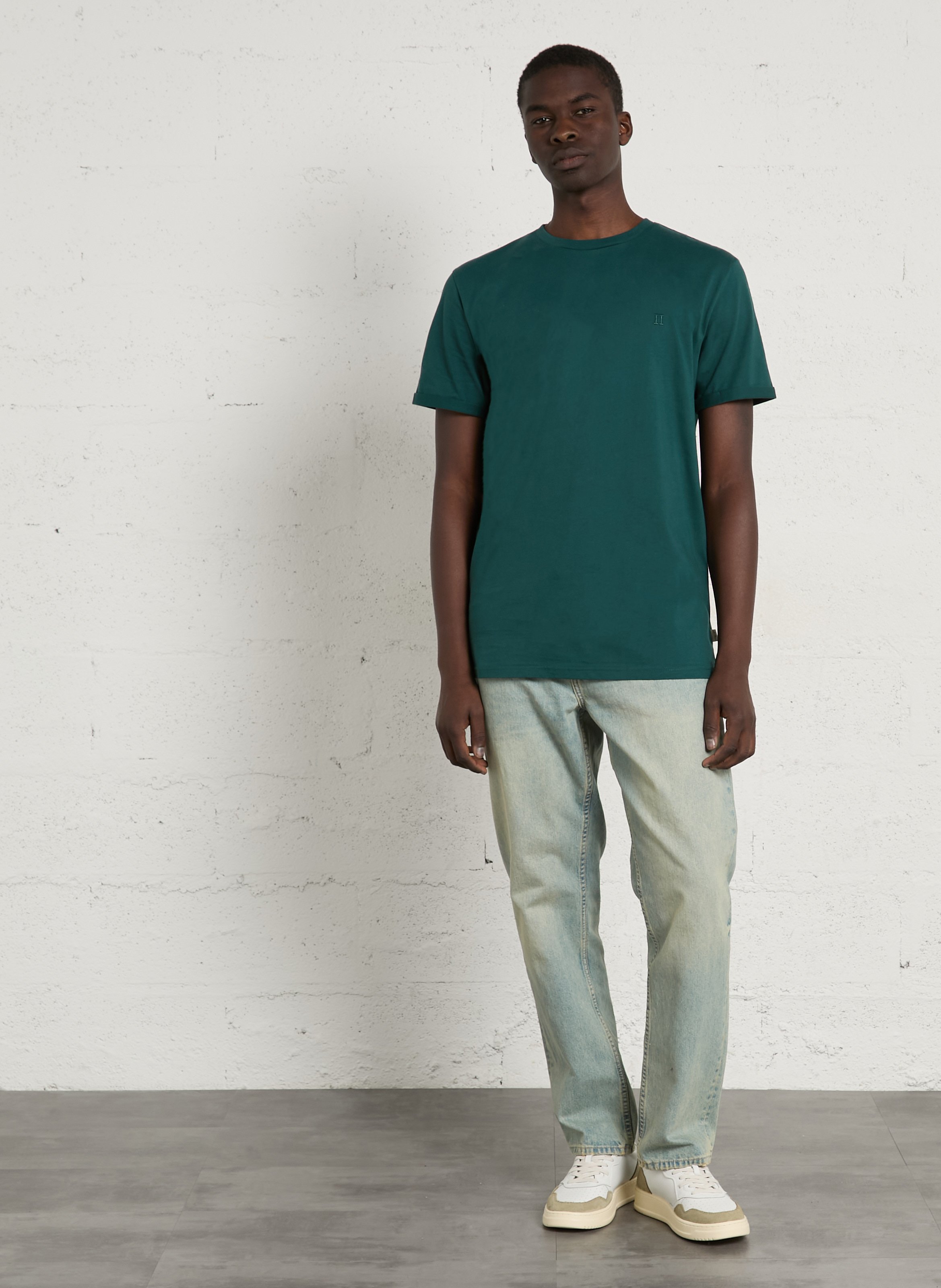 Straight round neck embroidered organic cotton t-shirt LES DEUX Green