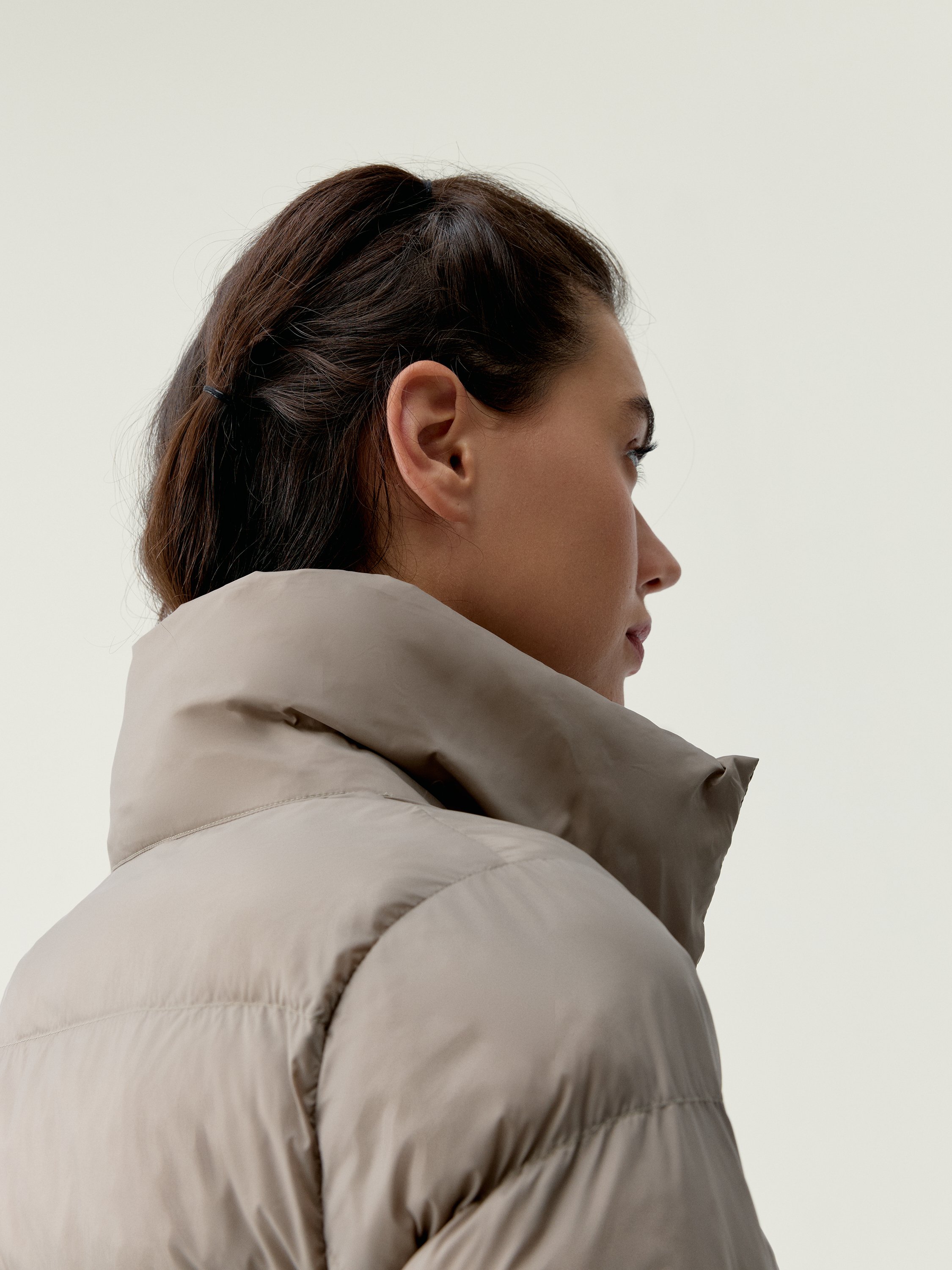 Zip-up performance athleisure sports jacket BORN Brown