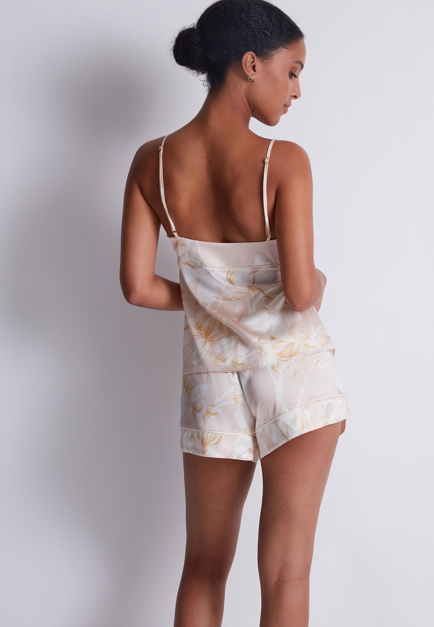 Top with narrow straps Pink