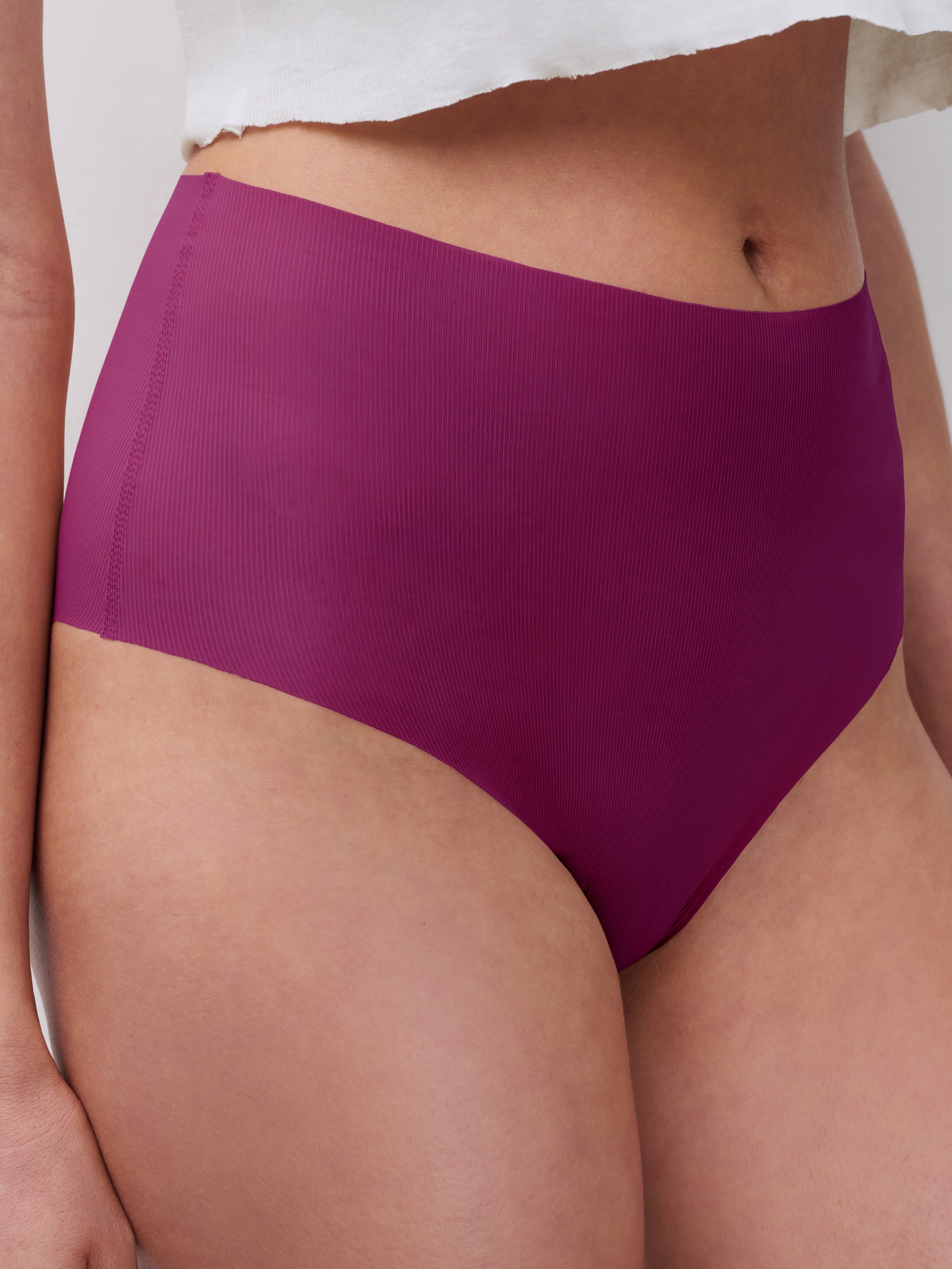 High-waisted lace panties CHANTELLE Purple