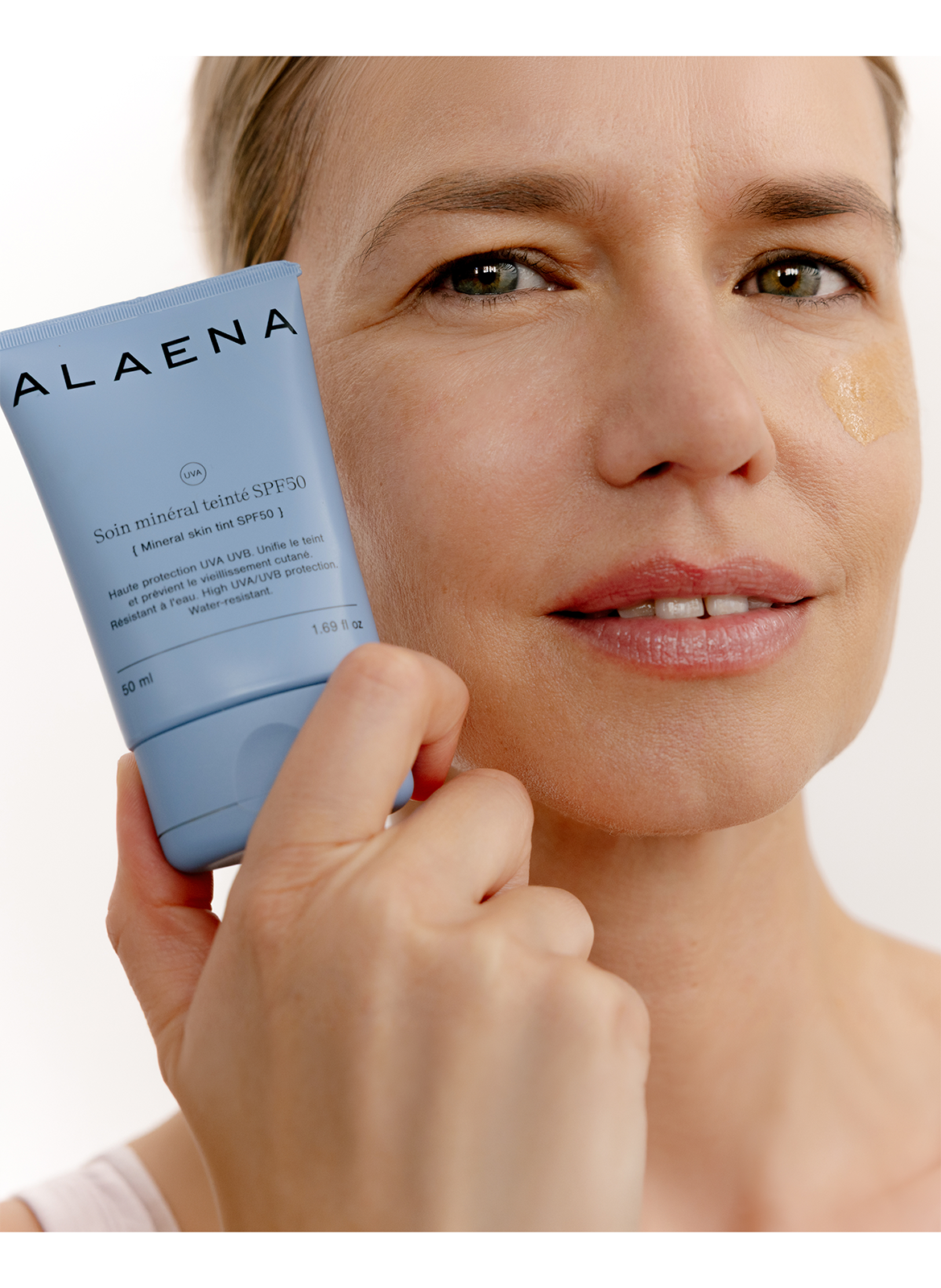 Protezione solare minerale colorata SPF50 ALAENA No color