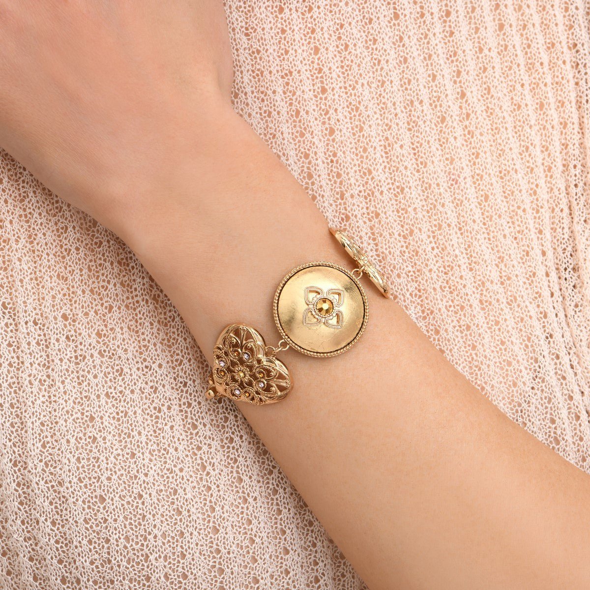 Lucky heart bracelet SATELLITE PARIS Golden
