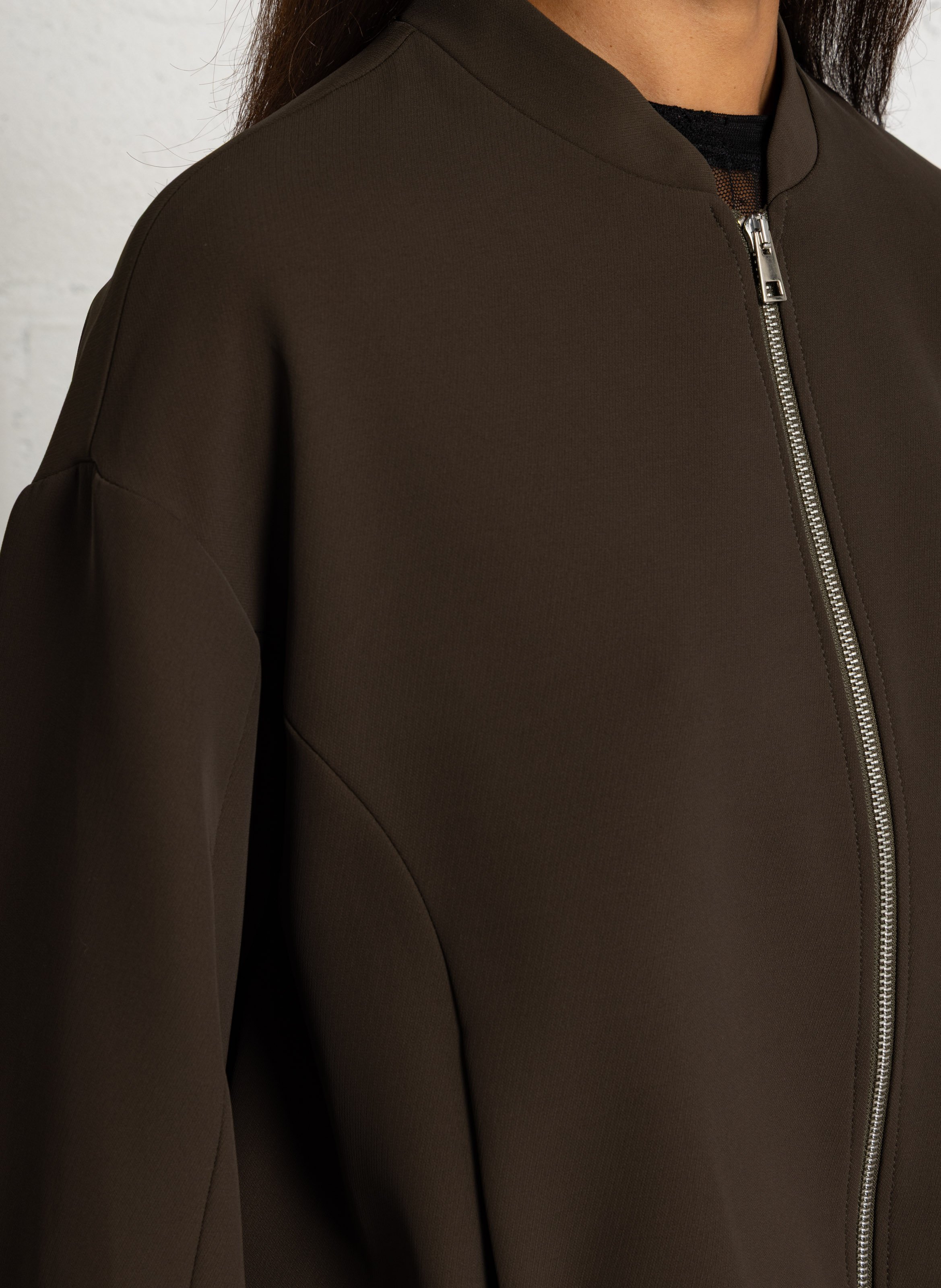 Short straight zip-up jacket in a solid color IMPERIAL Green