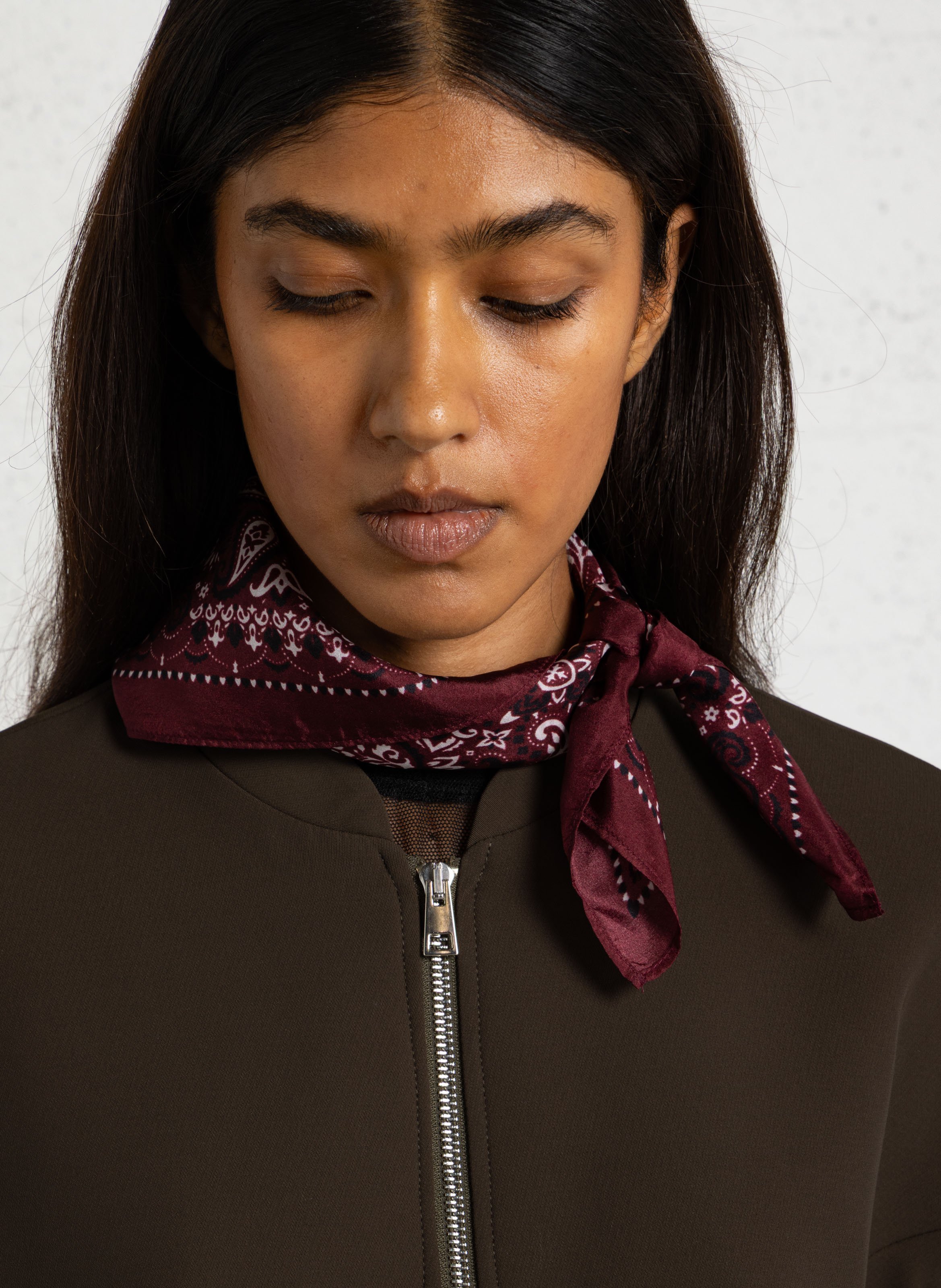 Foulard imprimé en soie  FEEKA
