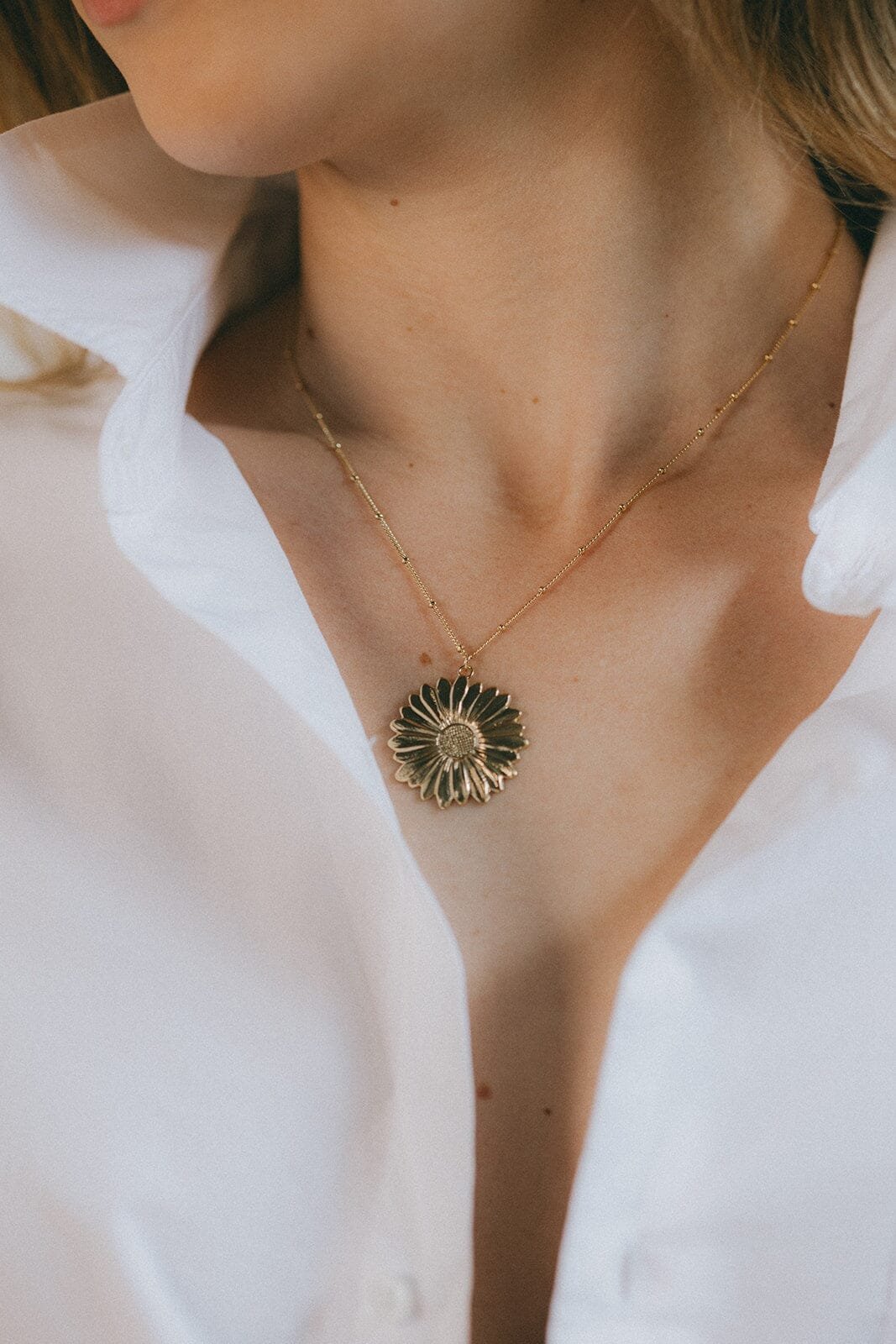 Silver plated flower necklace MONSIEUR SIMONE Silver