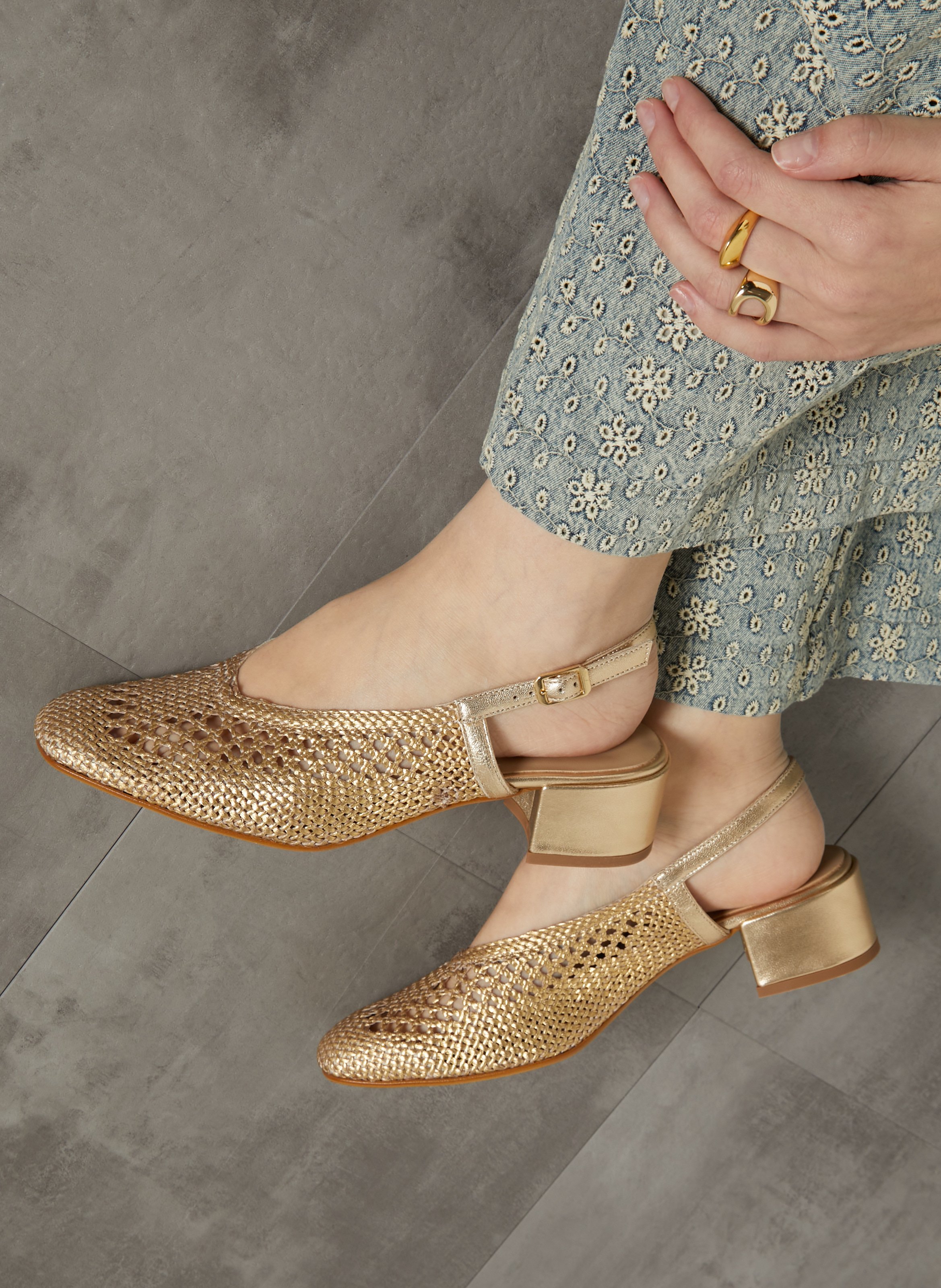 Escarpins slingback en cuir REQINS Doré