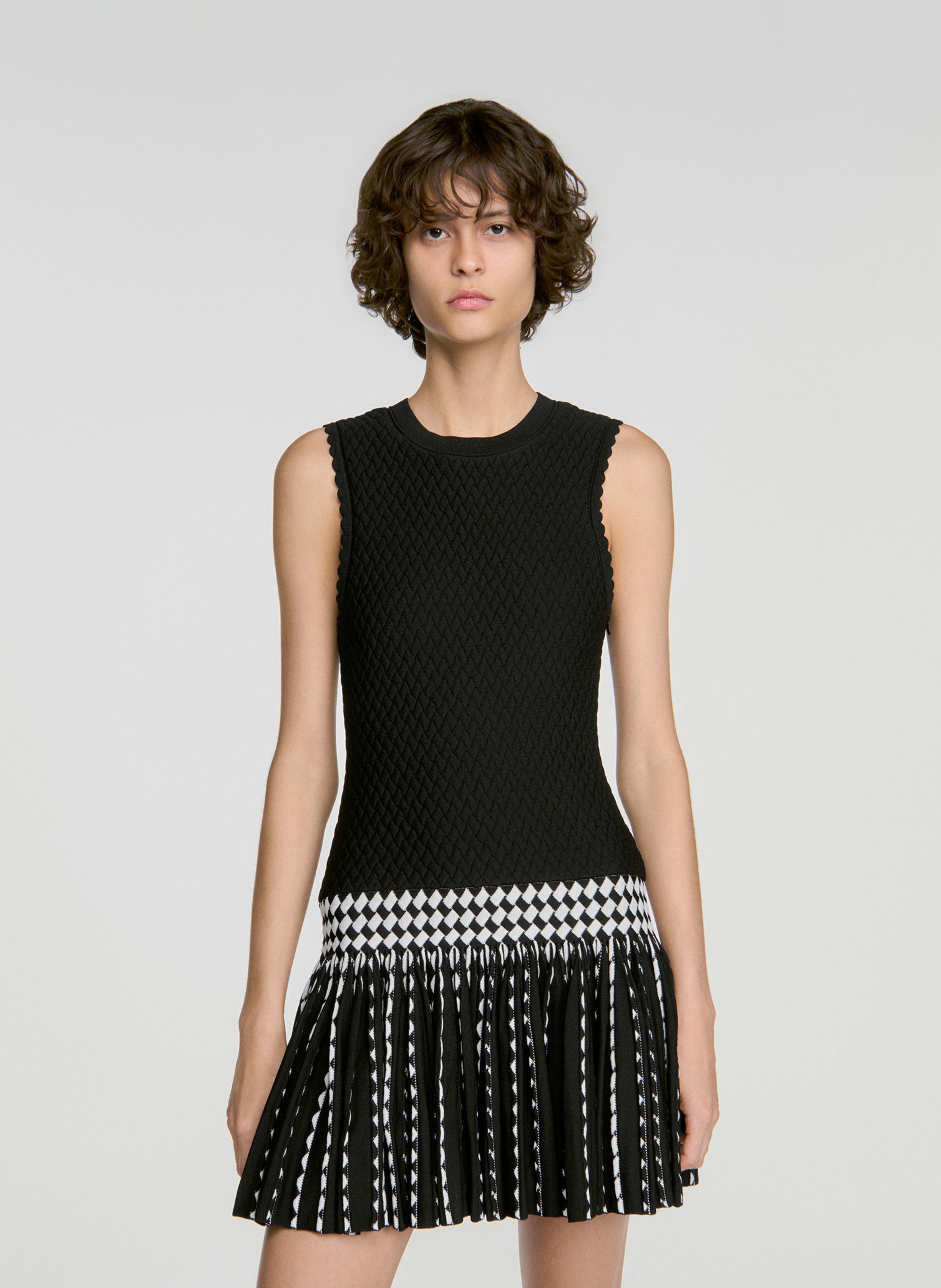 Robe sans manches évasée à carreaux SANDRO Noir