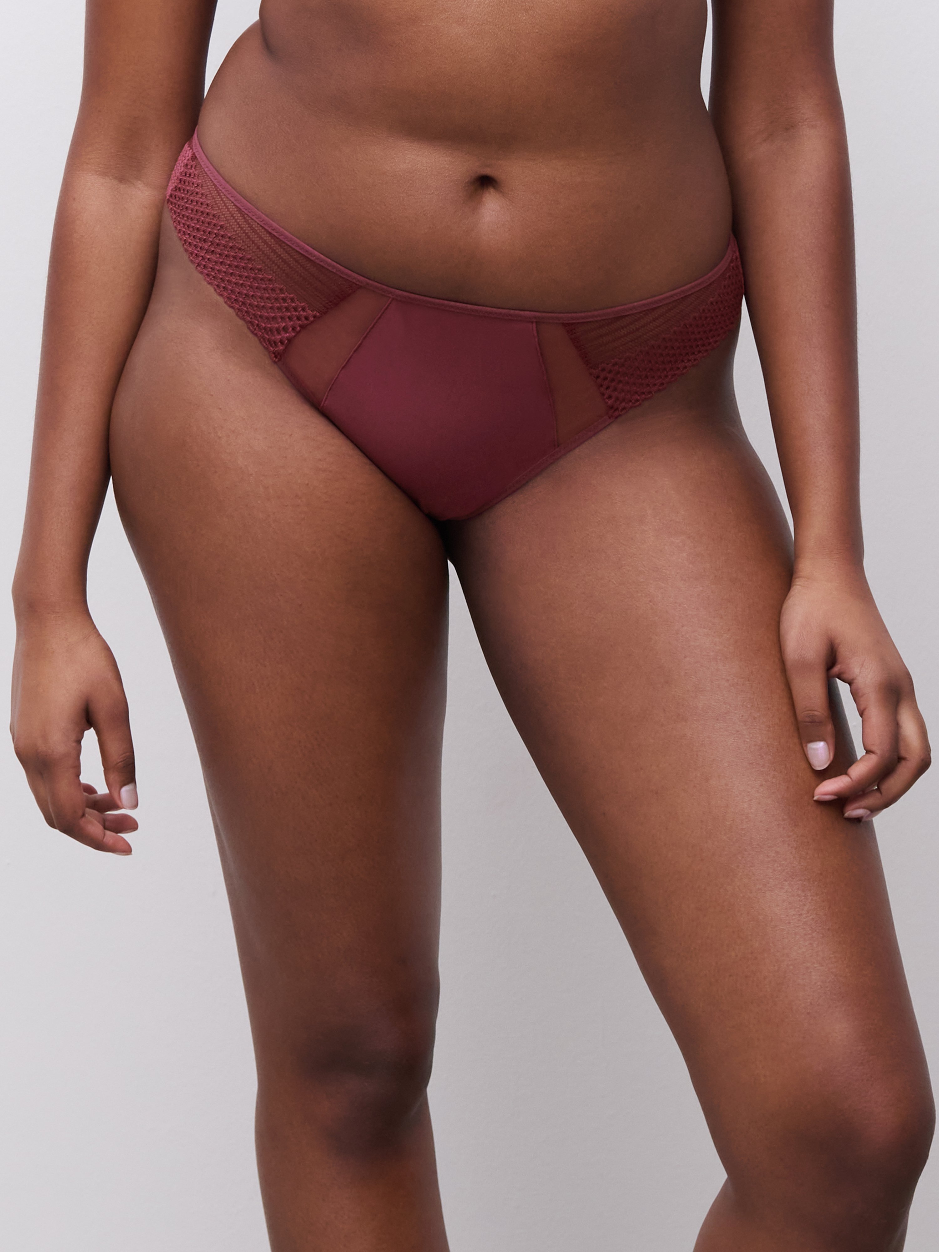 Aventurine lace tanga PLAY Sienne