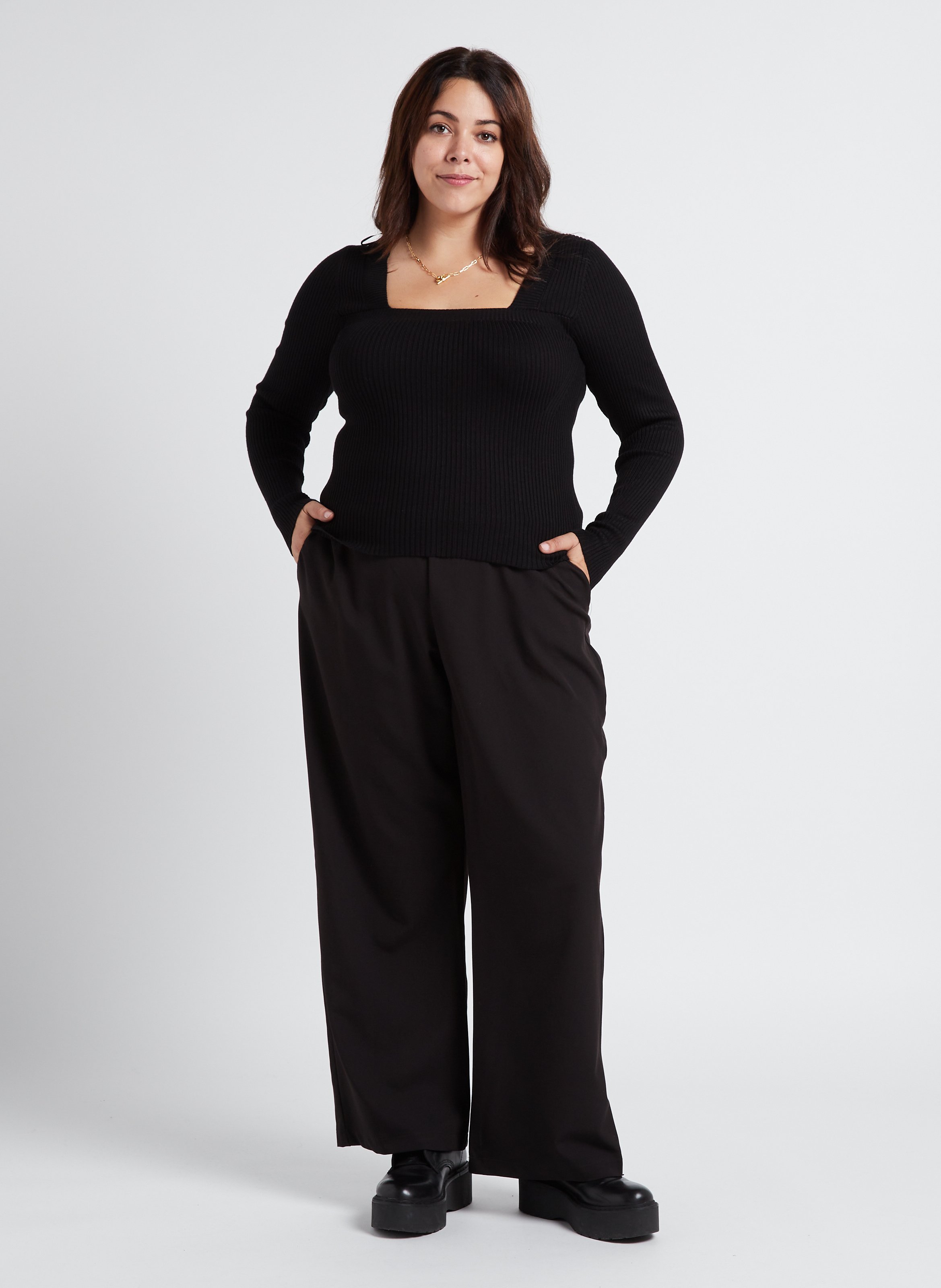 Pantalon regular fit  VERO MODA CURVE Noir