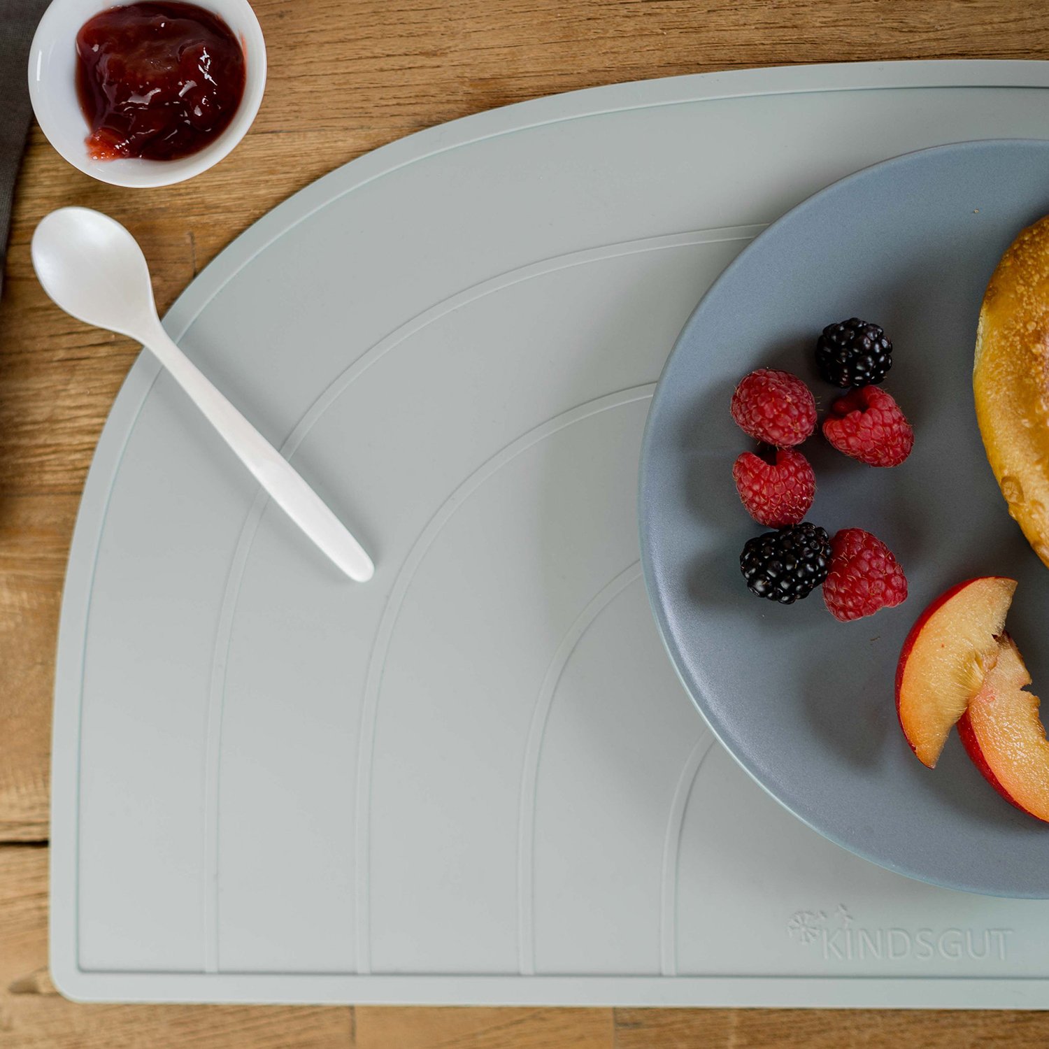 Set de table arc-en-ciel en silicone KINDSGUT Gris